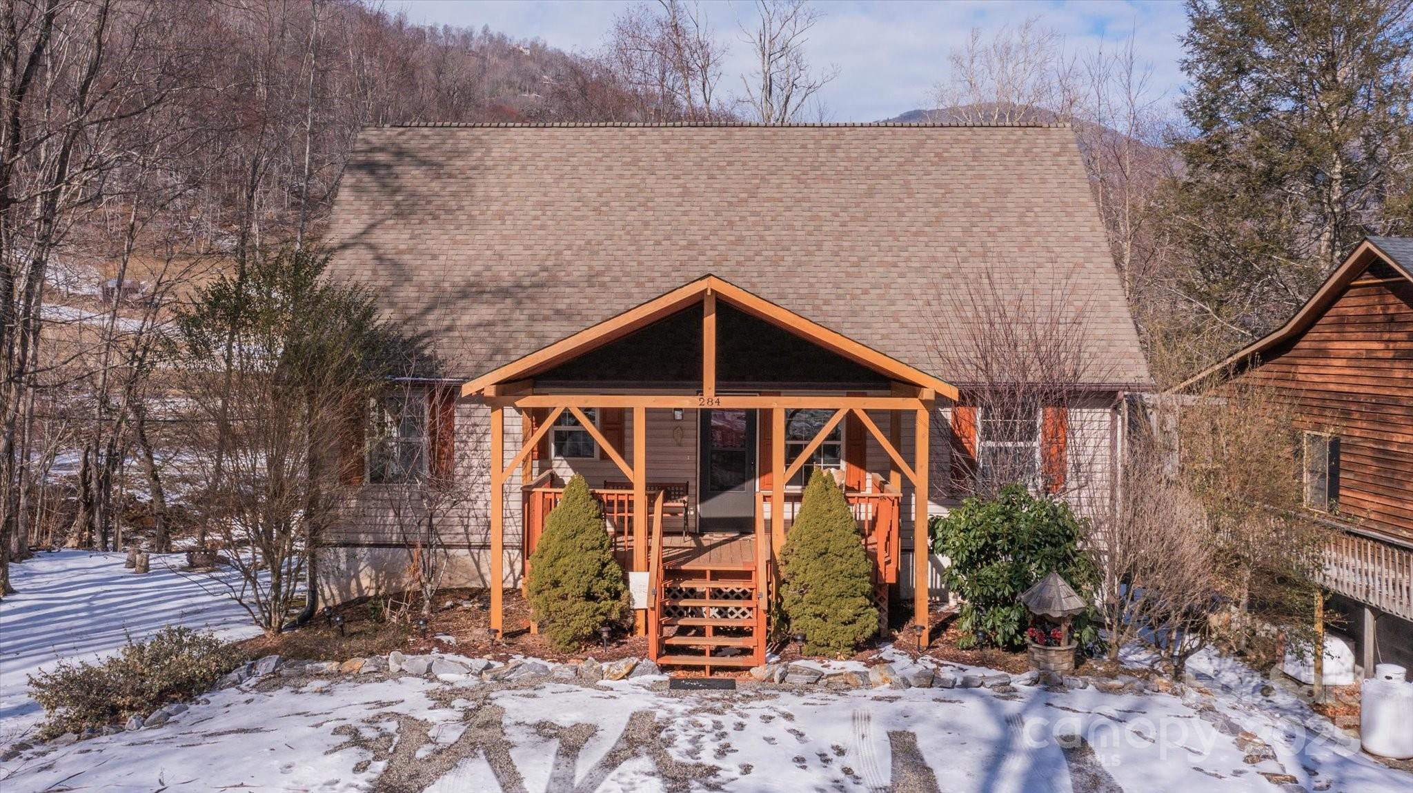 284 Caldwell Drive Property Photo