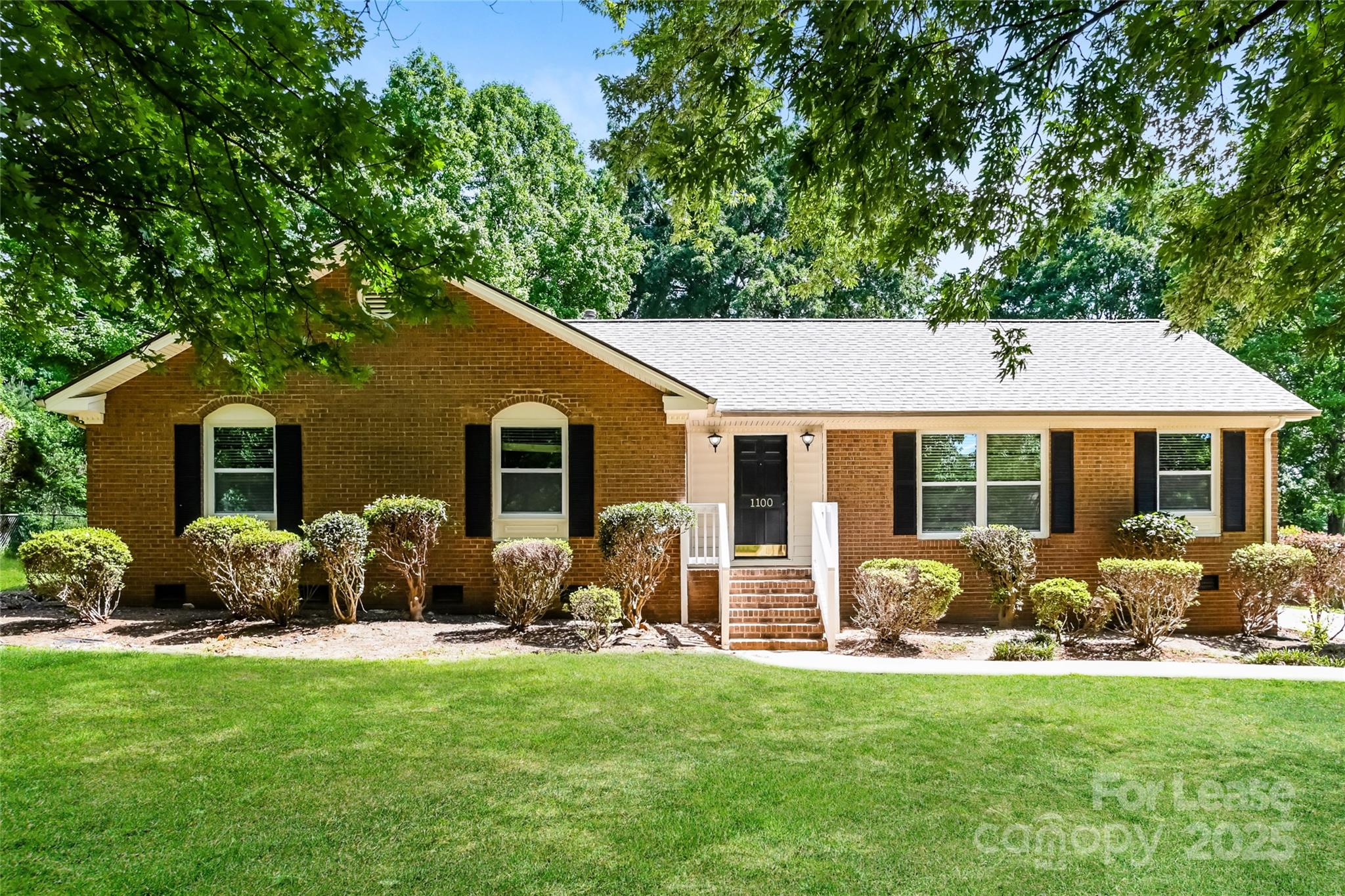 1100 Lightwood Drive Property Photo