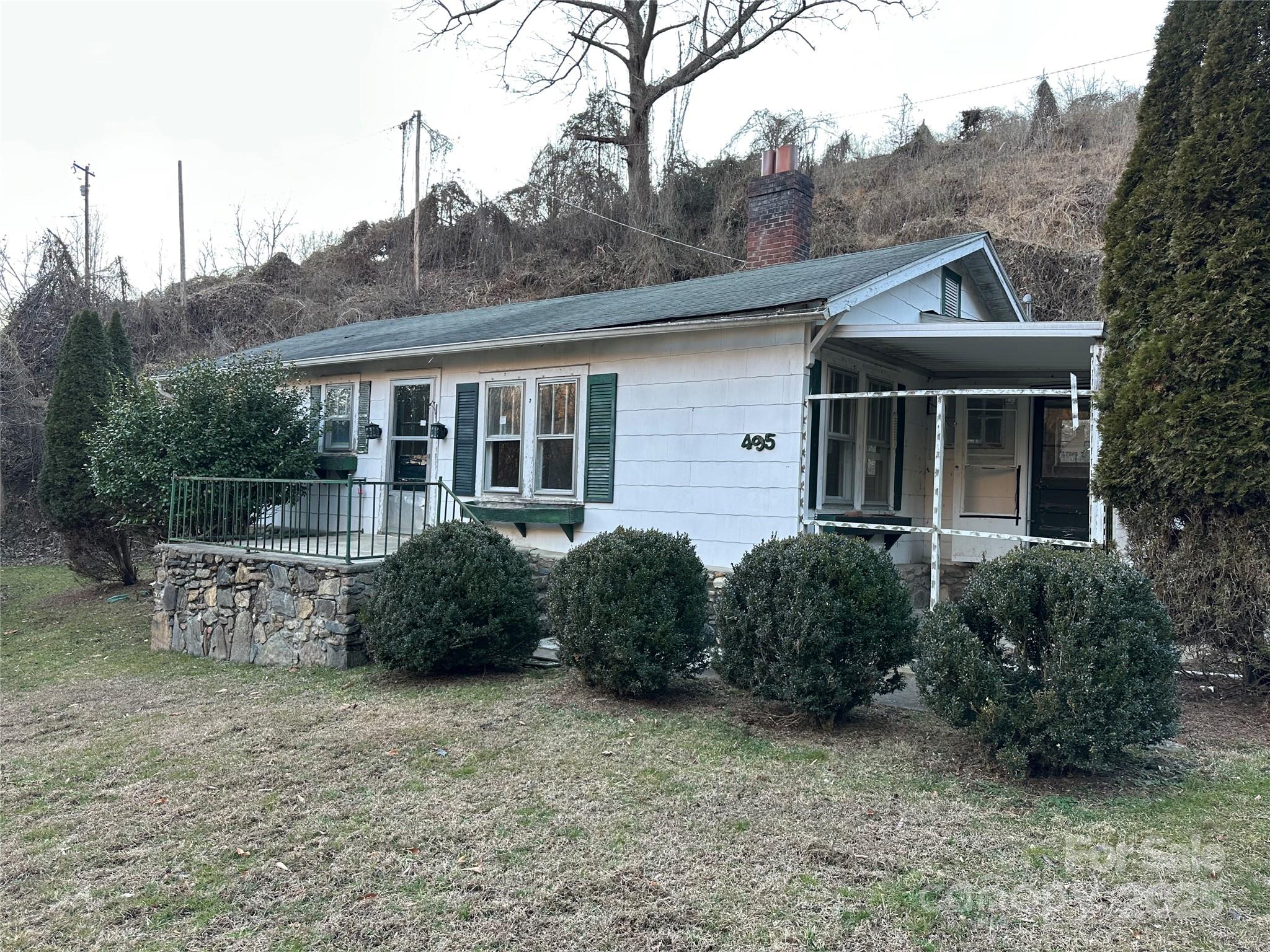 495 Roberts Hill Road Property Photo