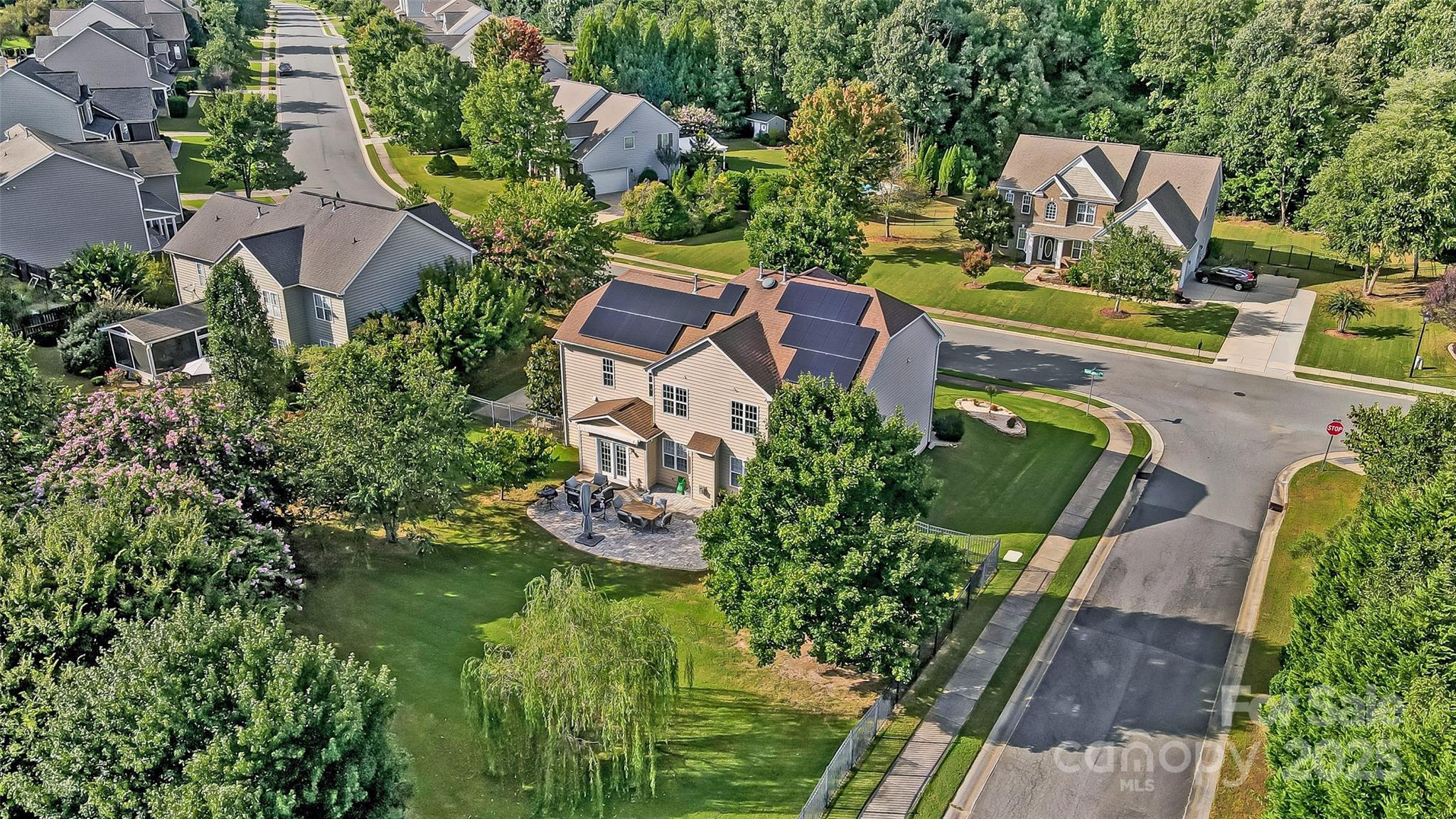 712 Springwood Drive Property Photo