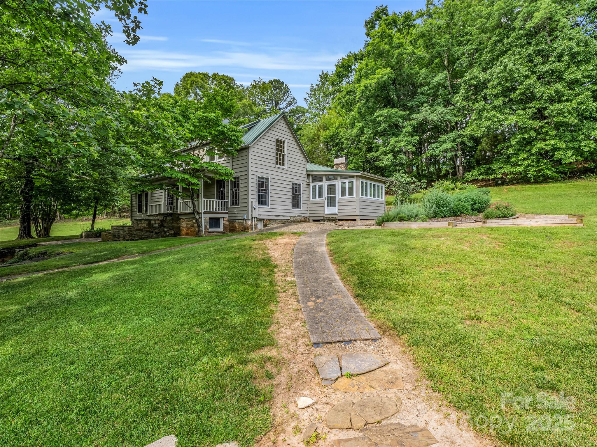 1835 Palmer Road Property Photo