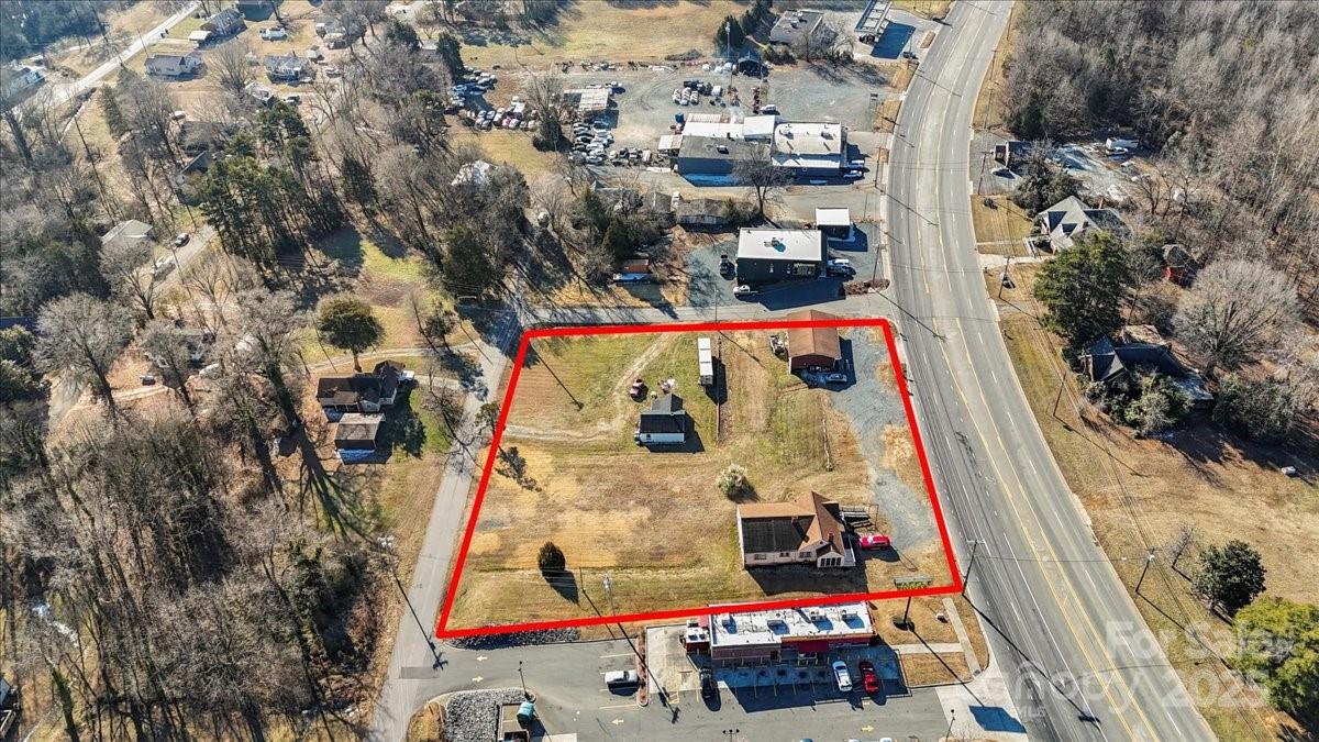 1714 N Us Highway 52 Highway Property Photo 1