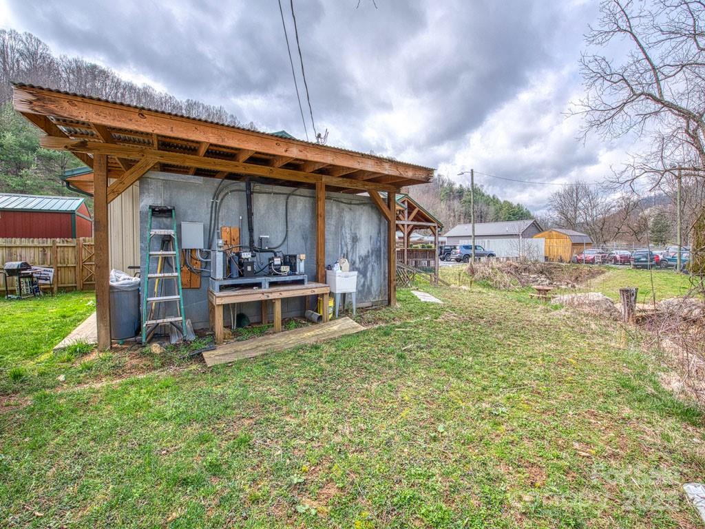2052 Dellwood Road Property Photo 17