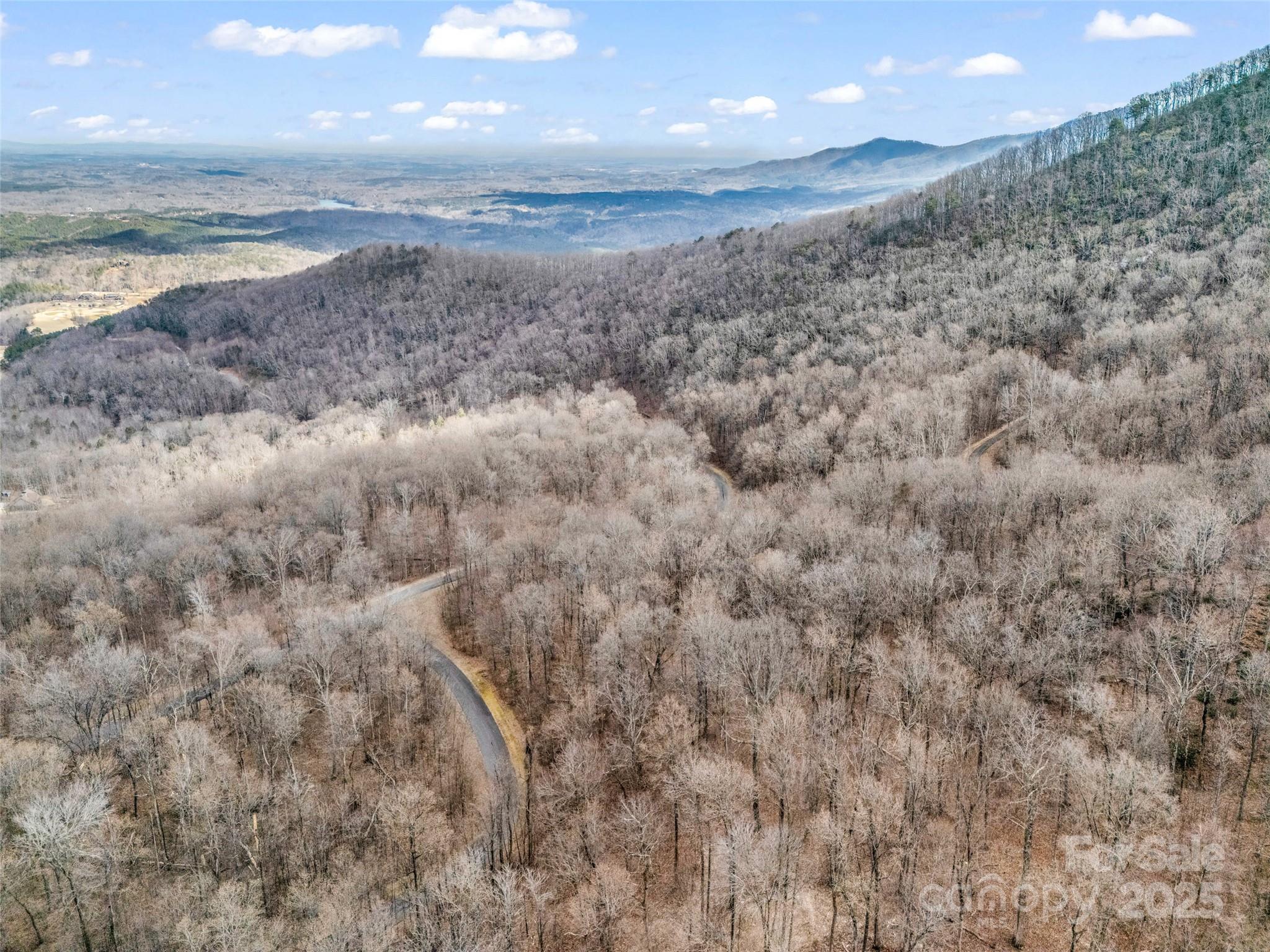 2128 Harm Creek Loop Property Photo 8