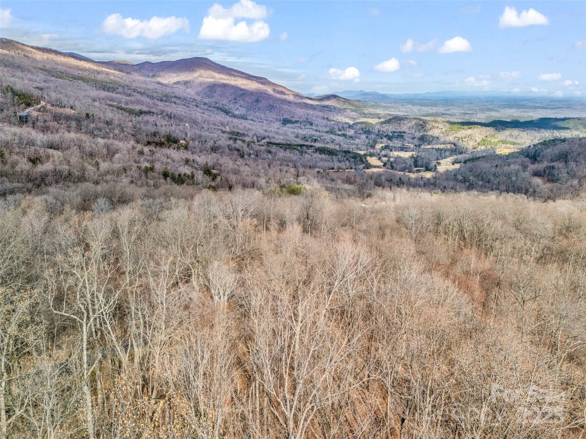 2128 Harm Creek Loop Property Photo 19