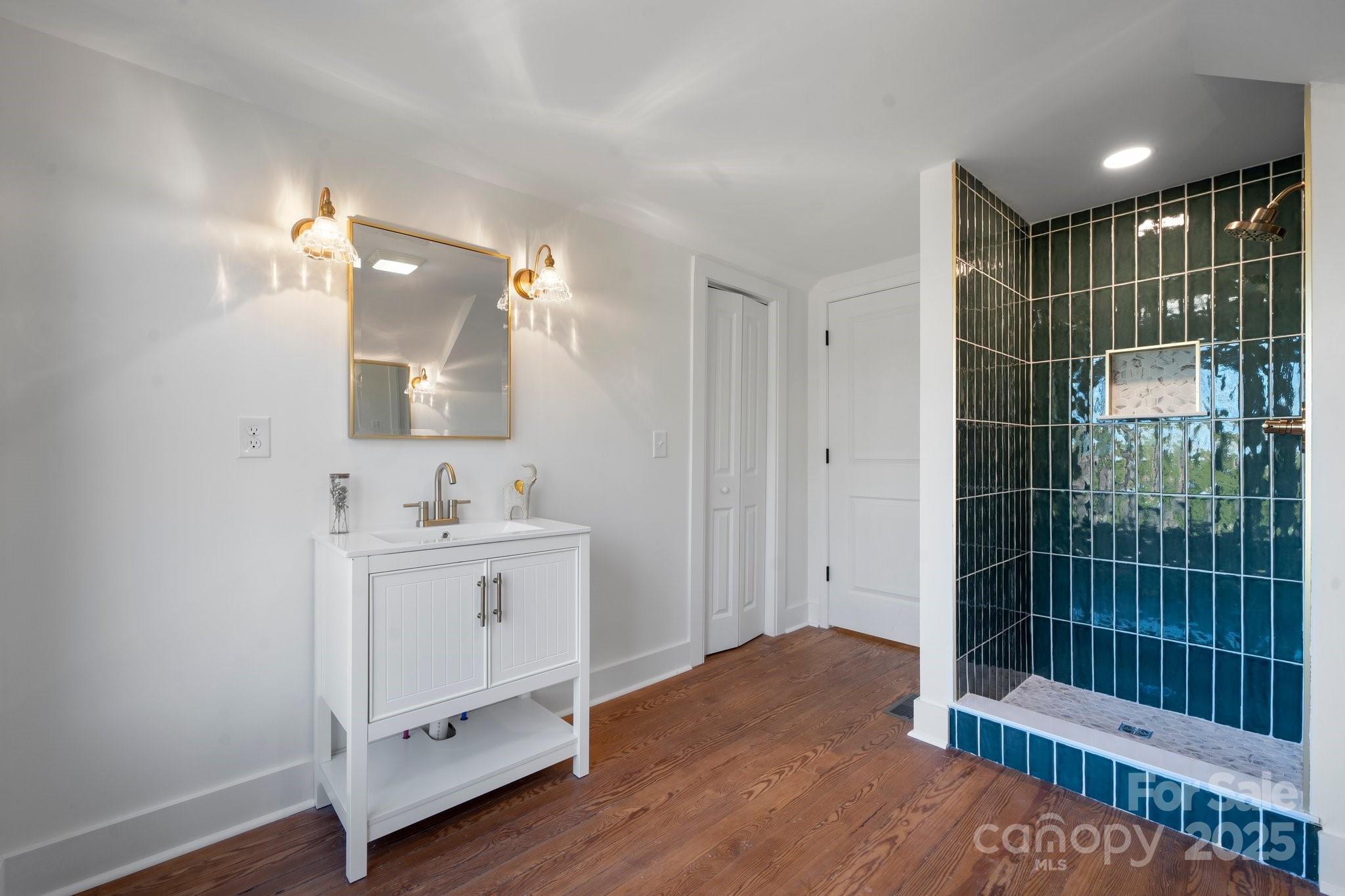 49 8th Street Property Photo 26