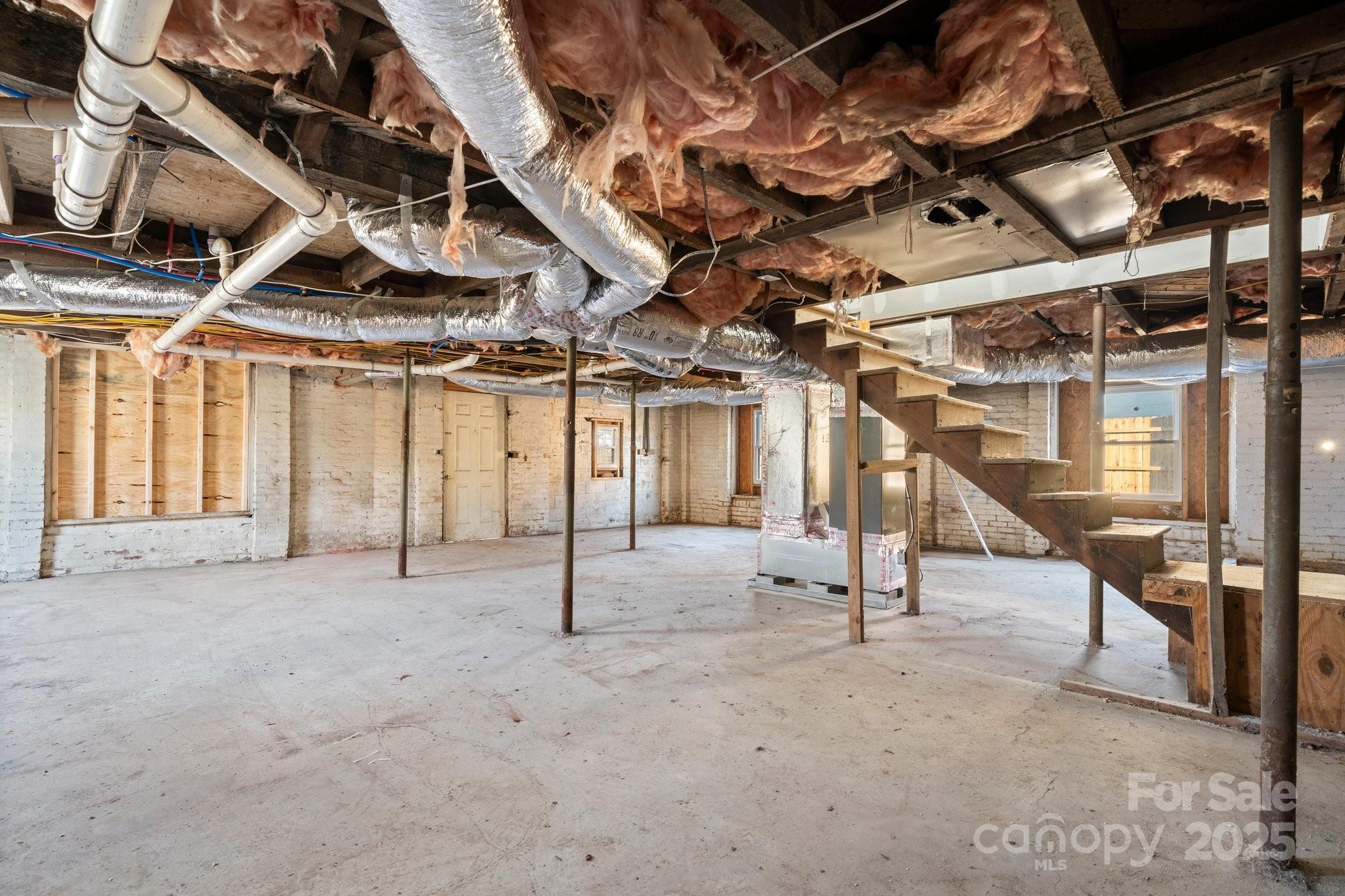 49 8th Street Property Photo 38