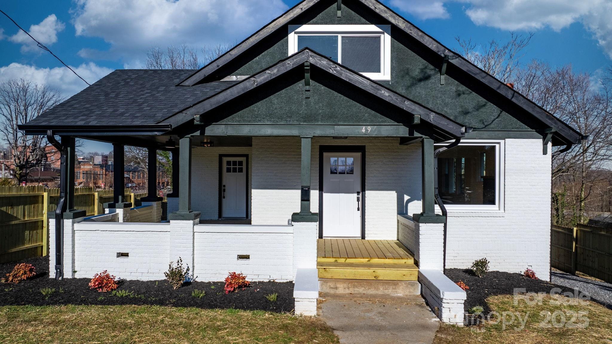 49 8th Street Property Photo 44