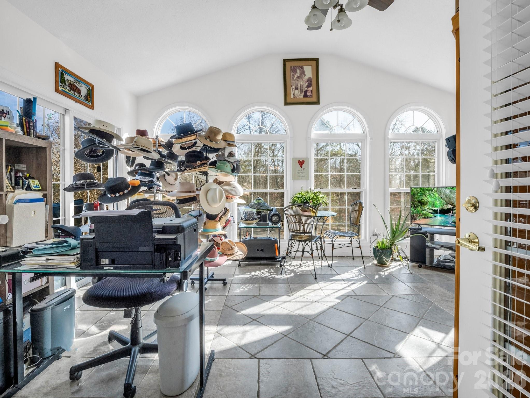 532 Harvey Logan Road Property Photo 27