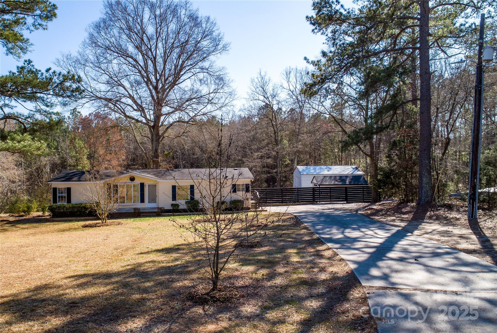 4428 Turkey Lane Property Photo