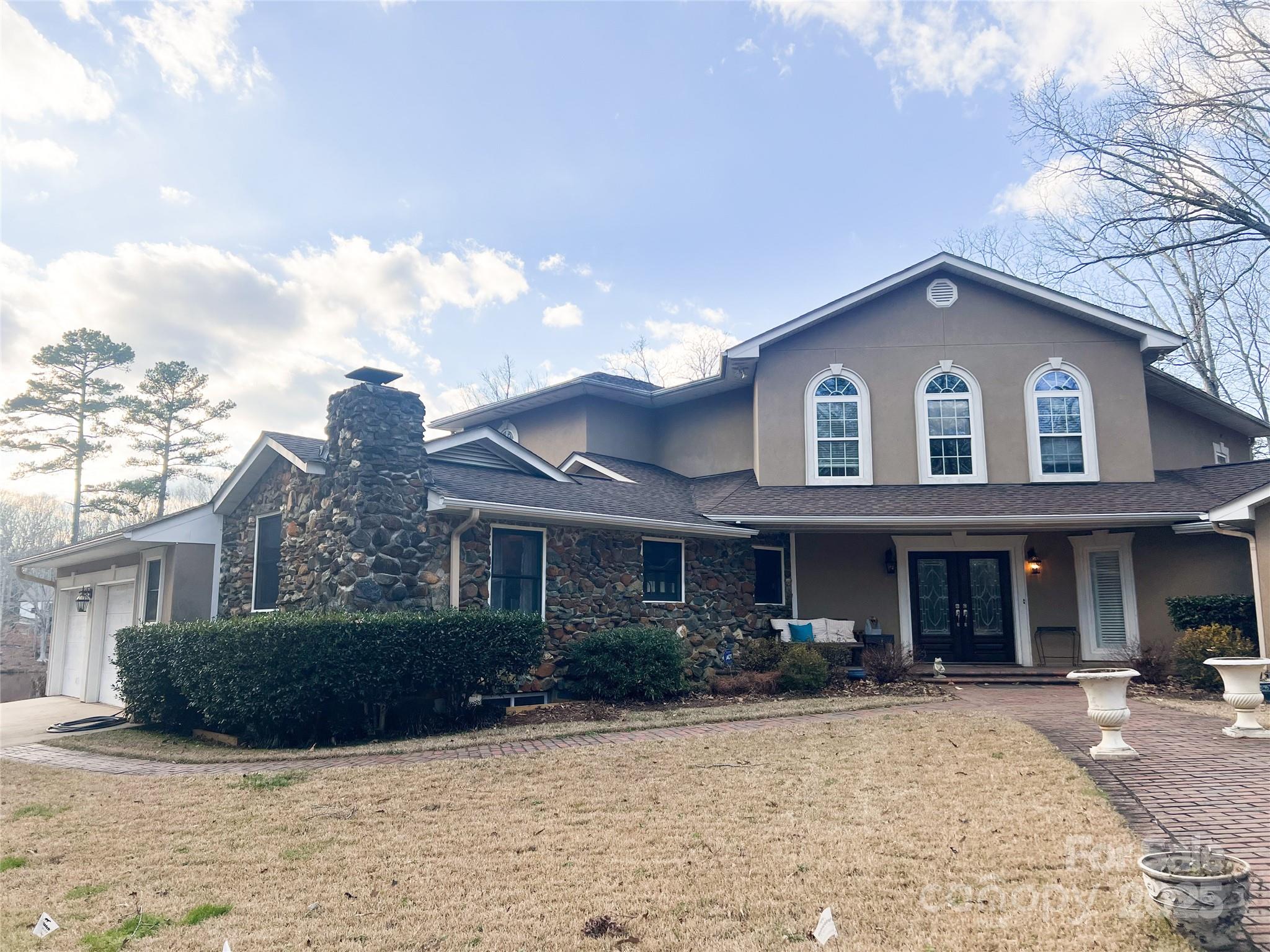 660 Brandy Court Property Photo