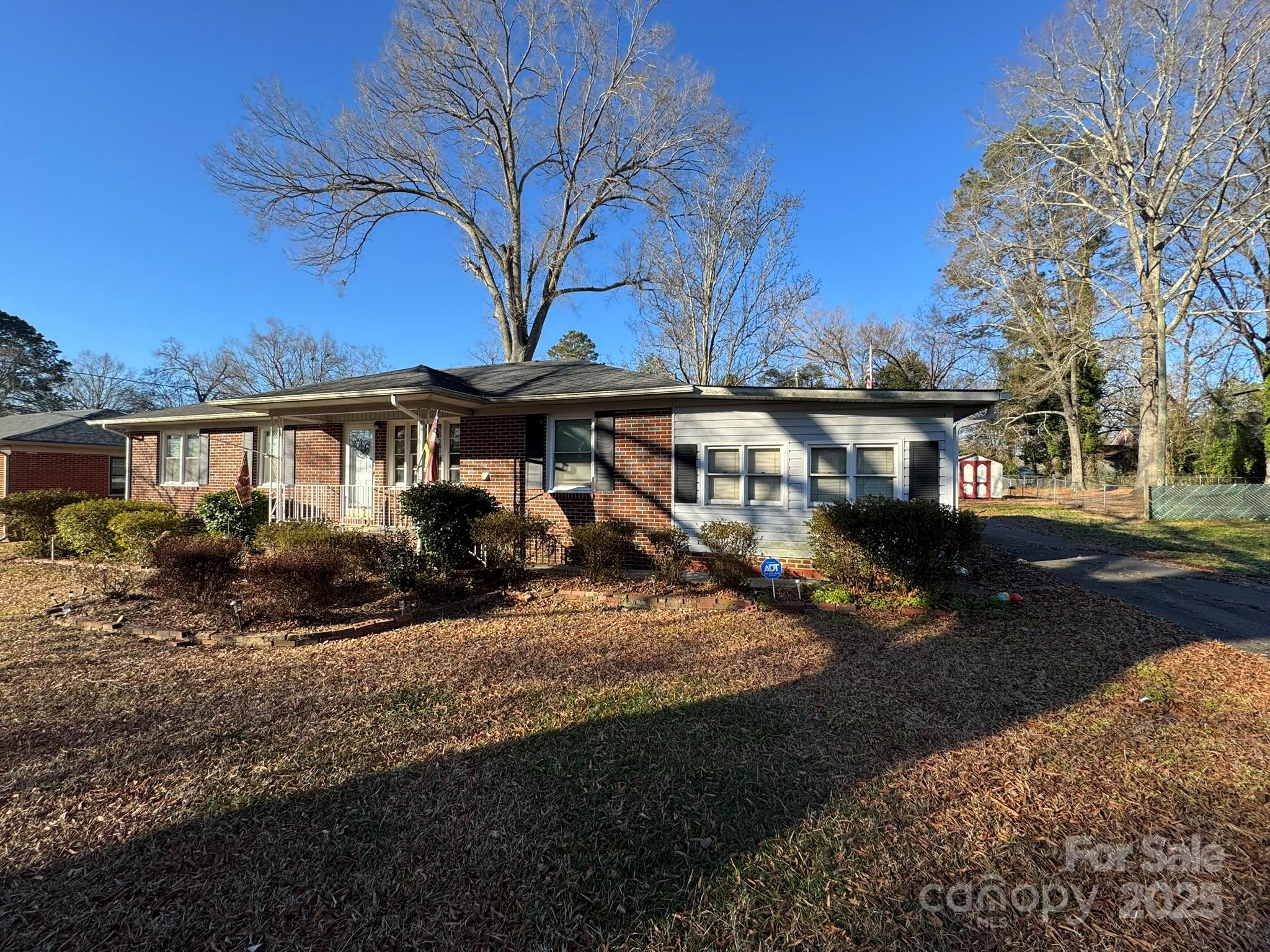 518 Glenn Street Property Photo