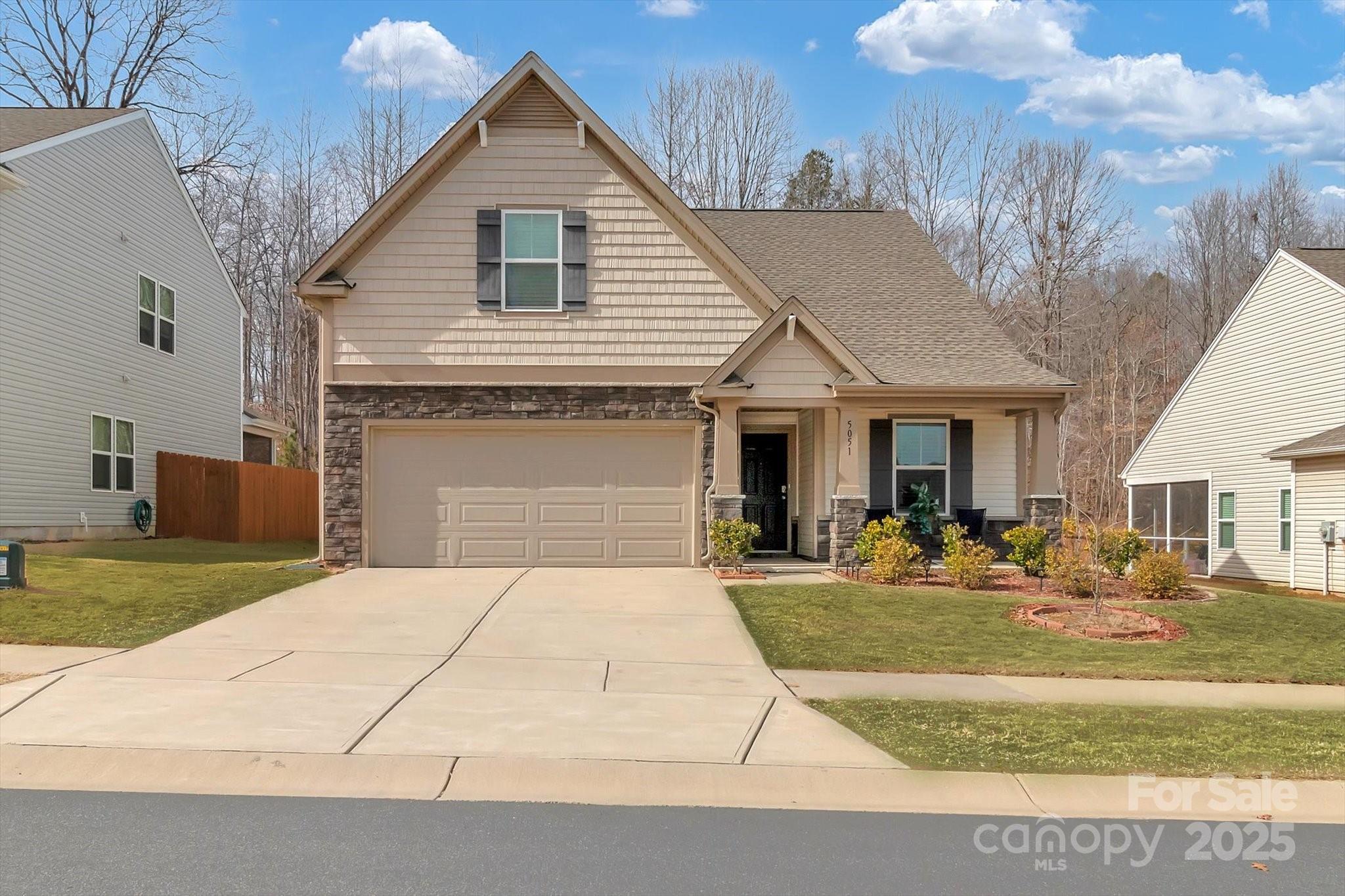 5051 Arbordale Way Property Photo