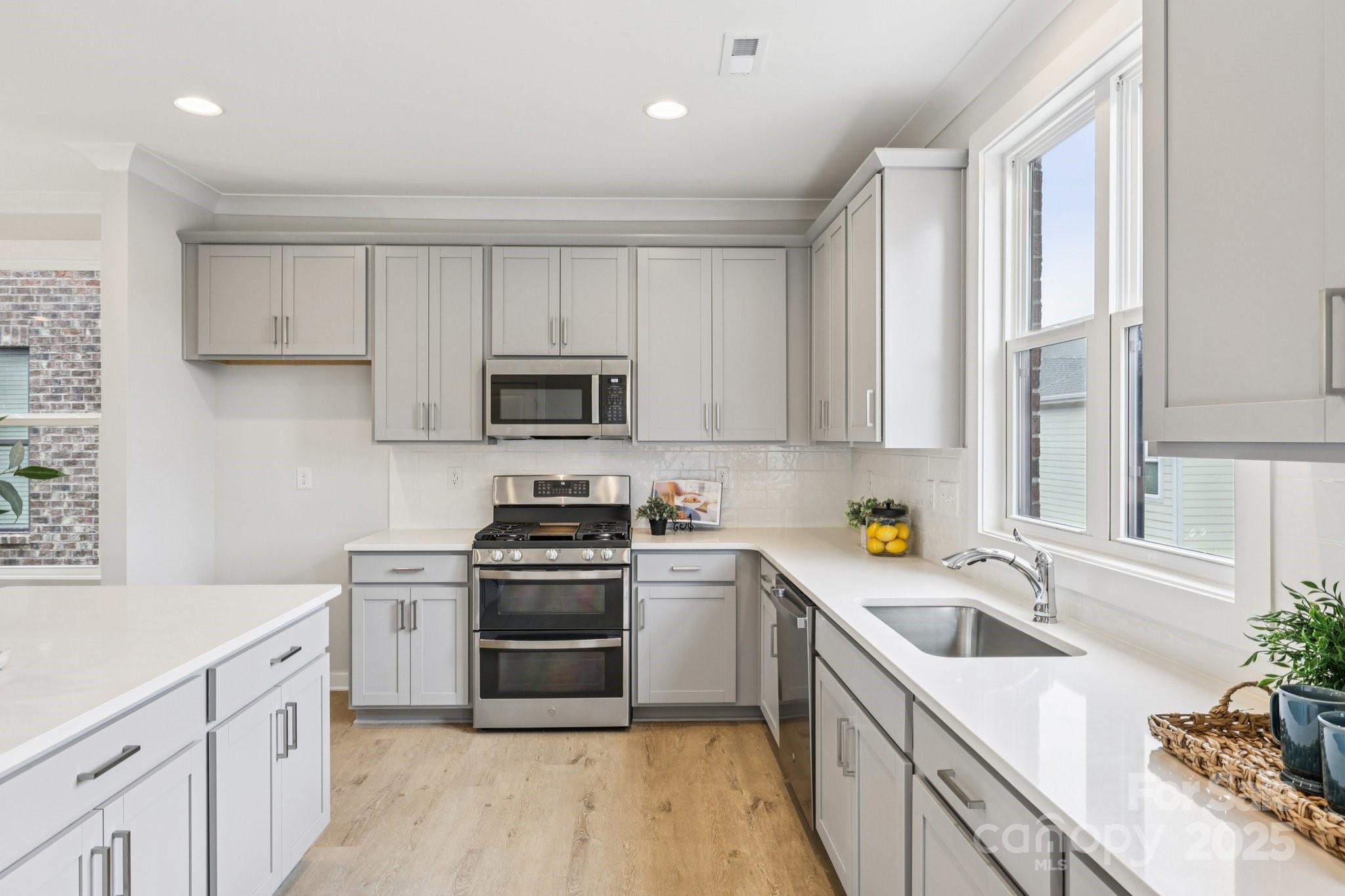 216 Gilead Road Property Photo 10