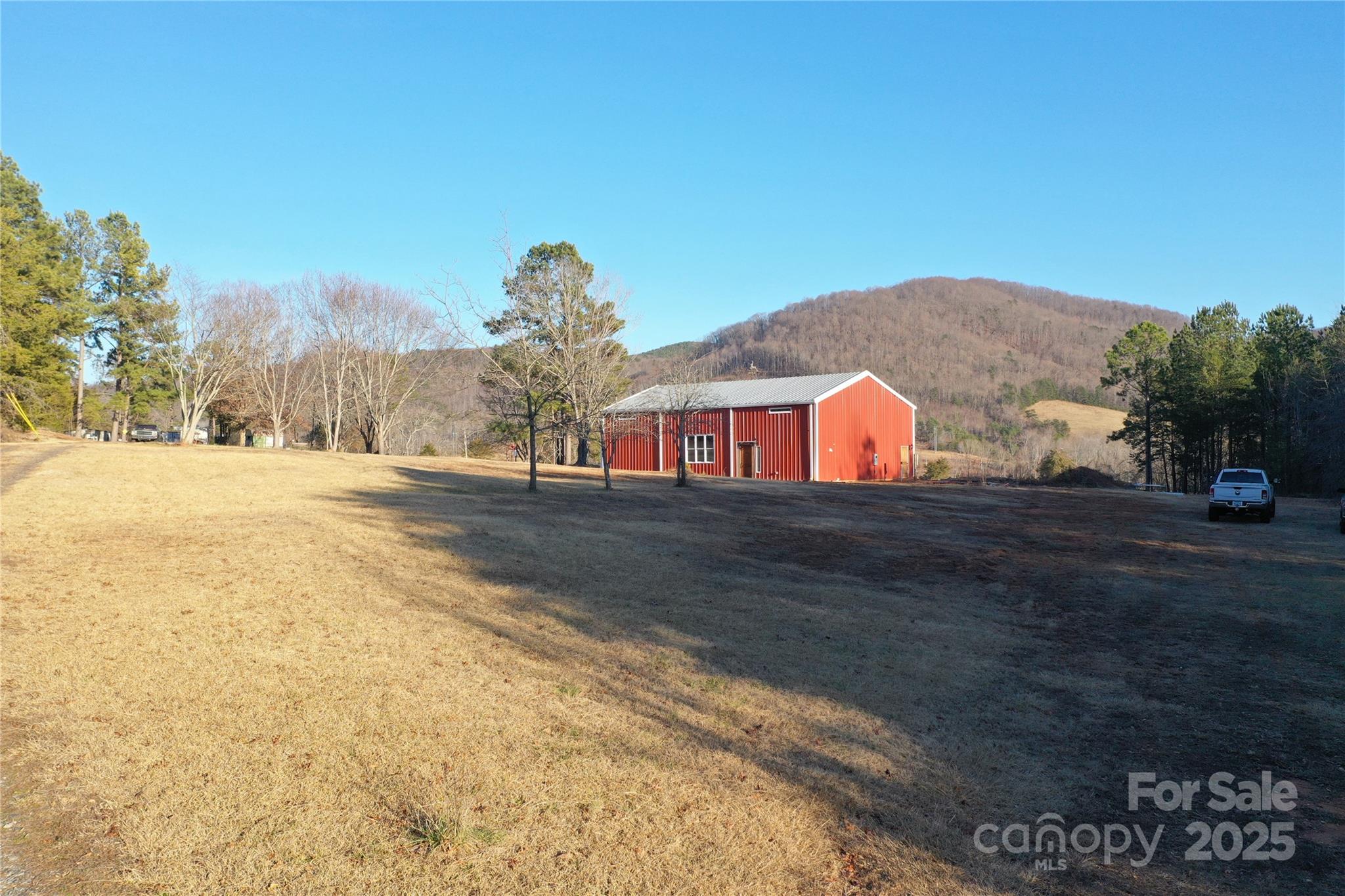 1180 Calton Road Property Photo
