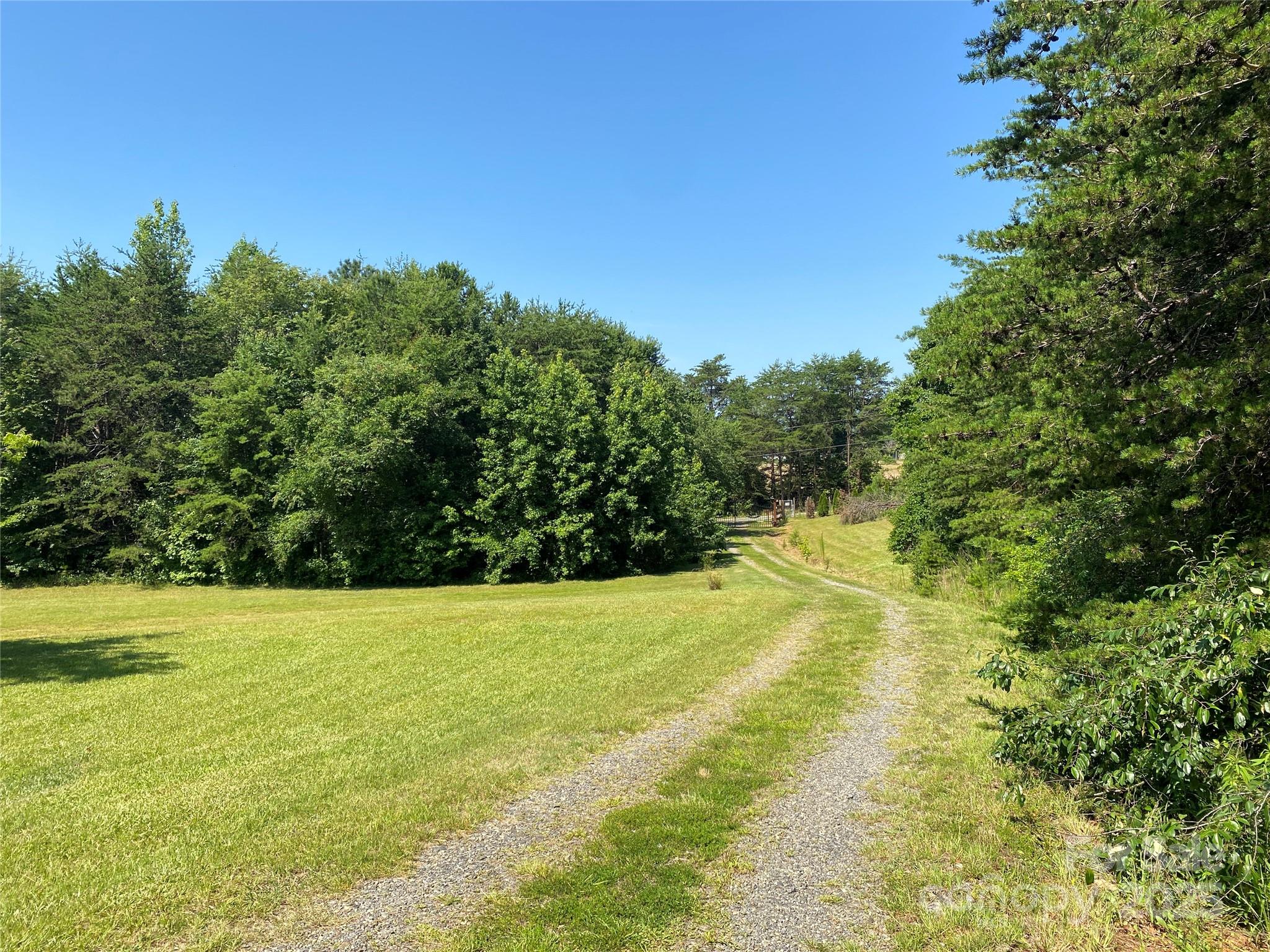 1180 Calton Road Property Photo 10