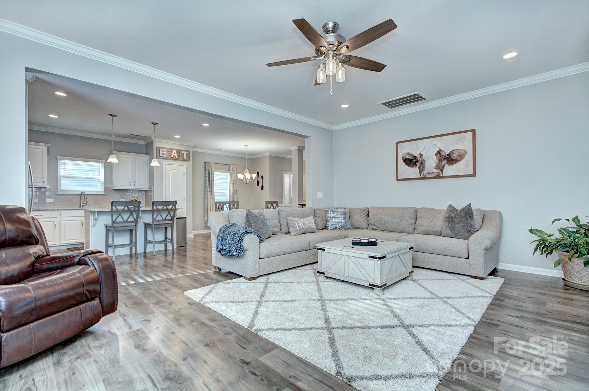 1244 Scotch Meadows Loop Property Photo 9