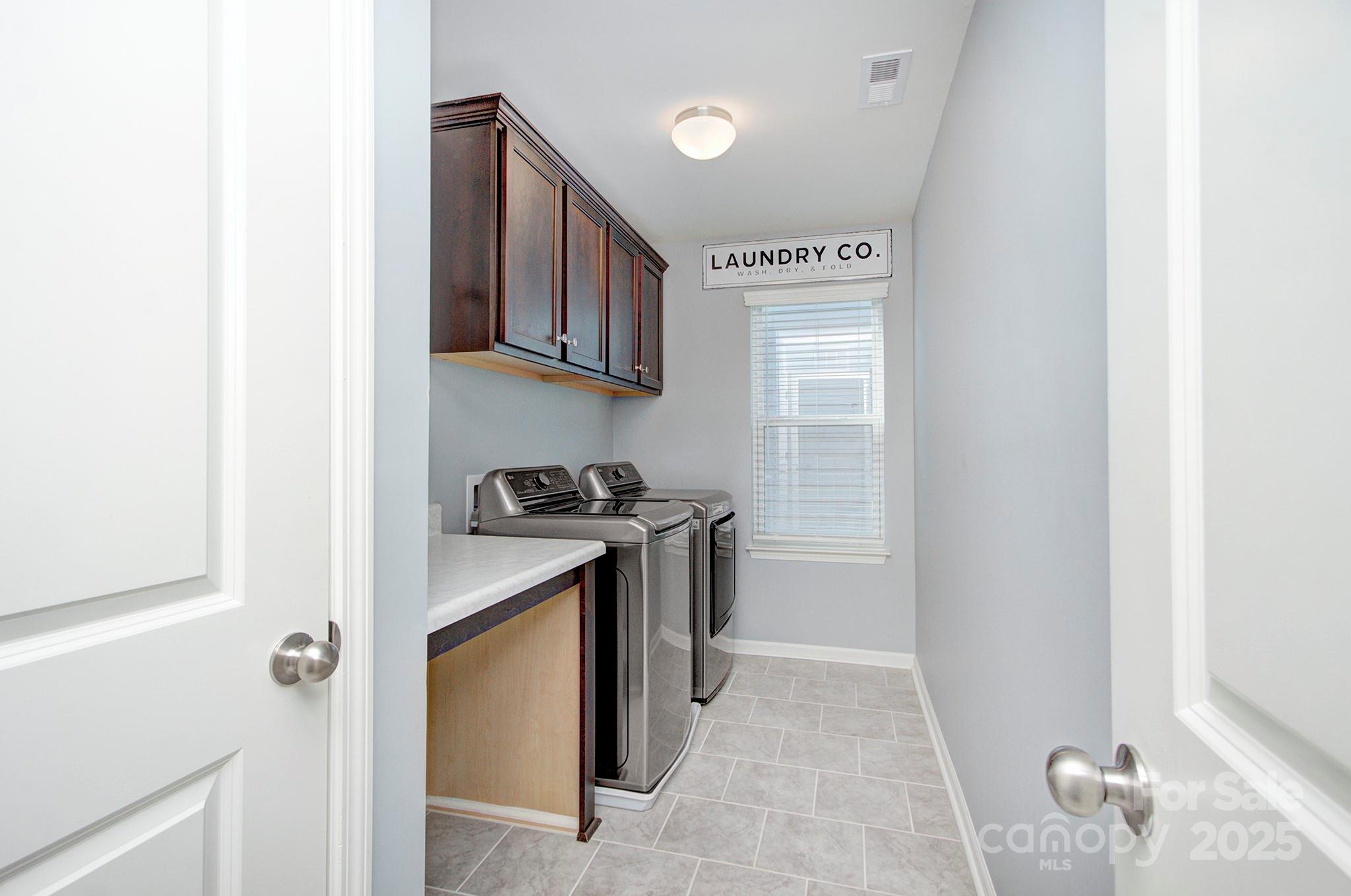 1244 Scotch Meadows Loop Property Photo 19