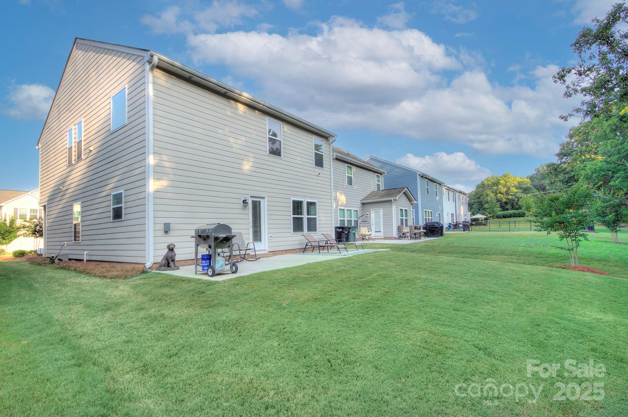 1244 Scotch Meadows Loop Property Photo 24