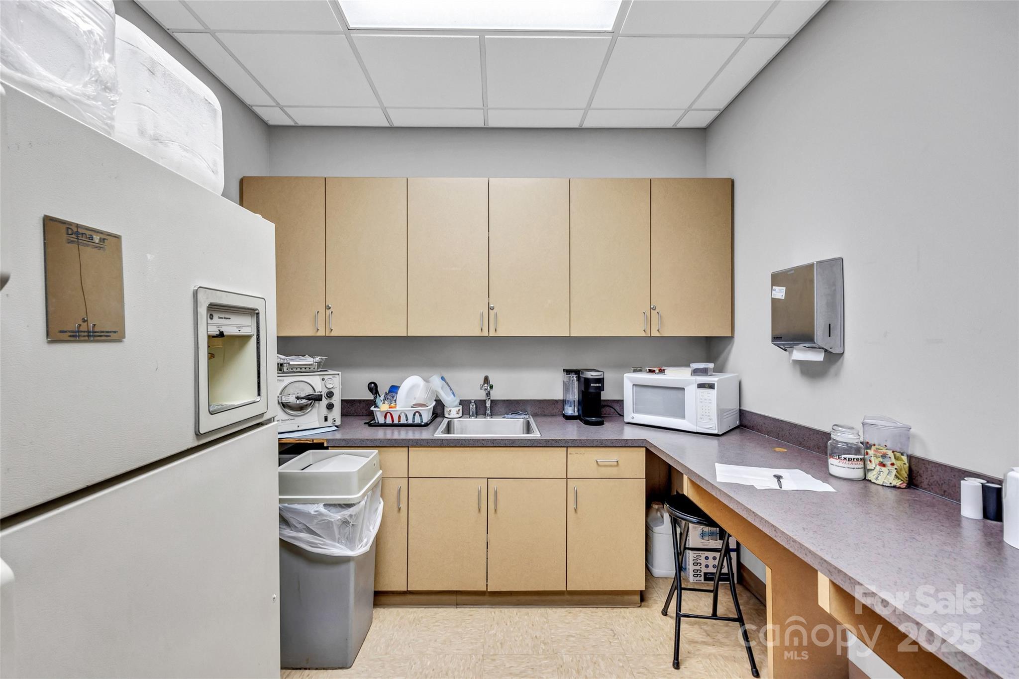 812 W Innes Street Property Photo 16
