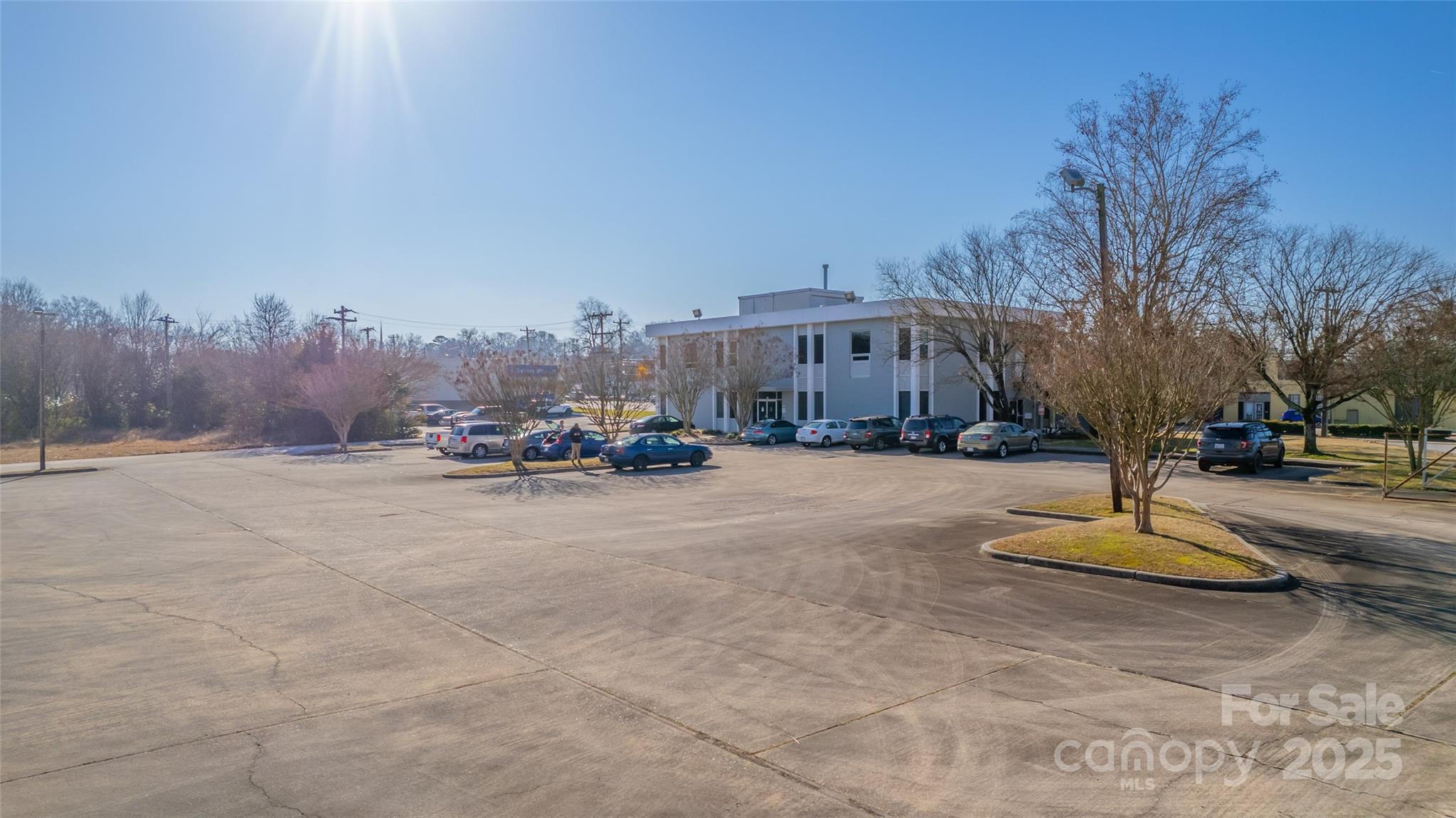 812 W Innes Street Property Photo 35