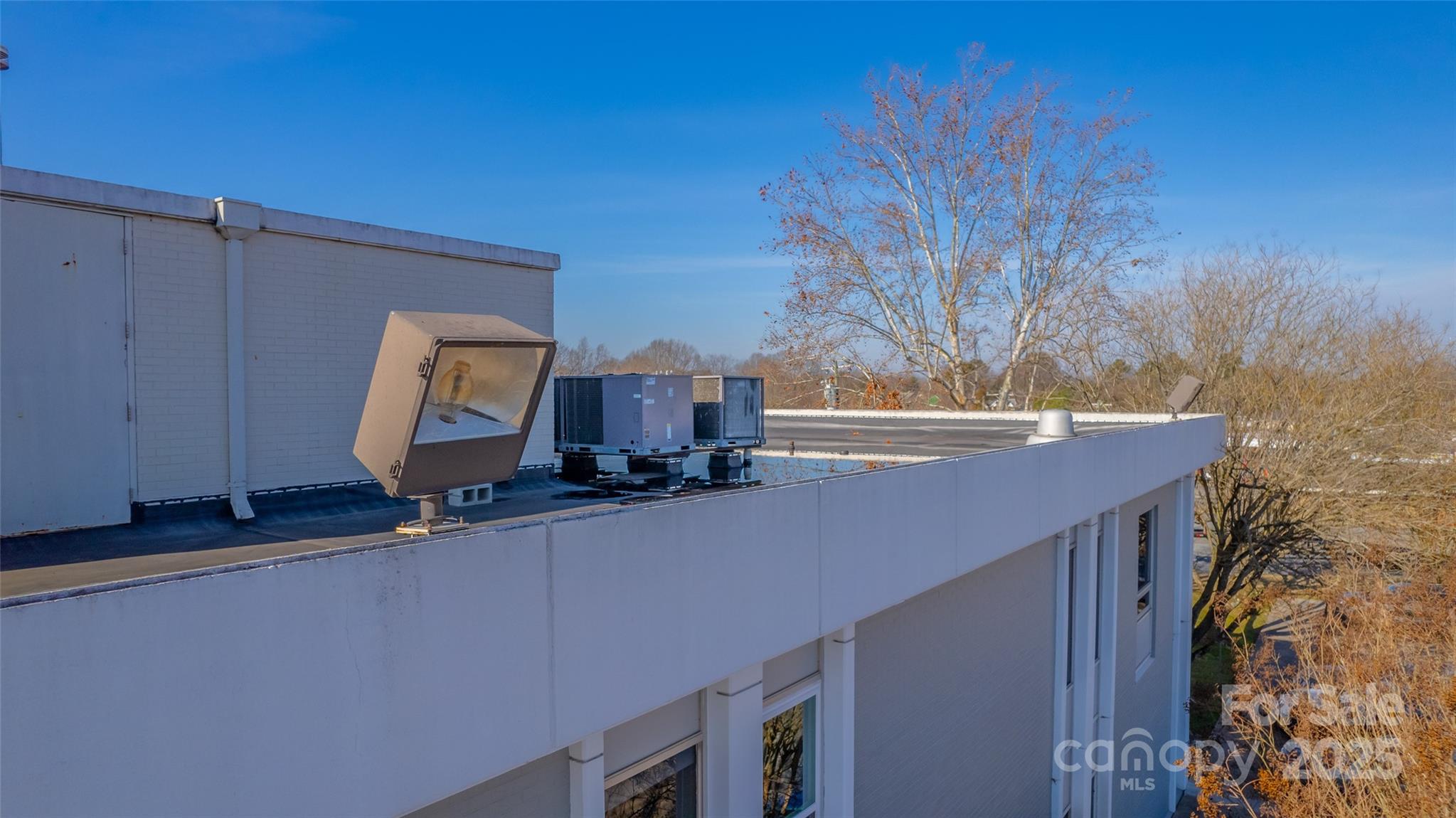 812 W Innes Street Property Photo 38