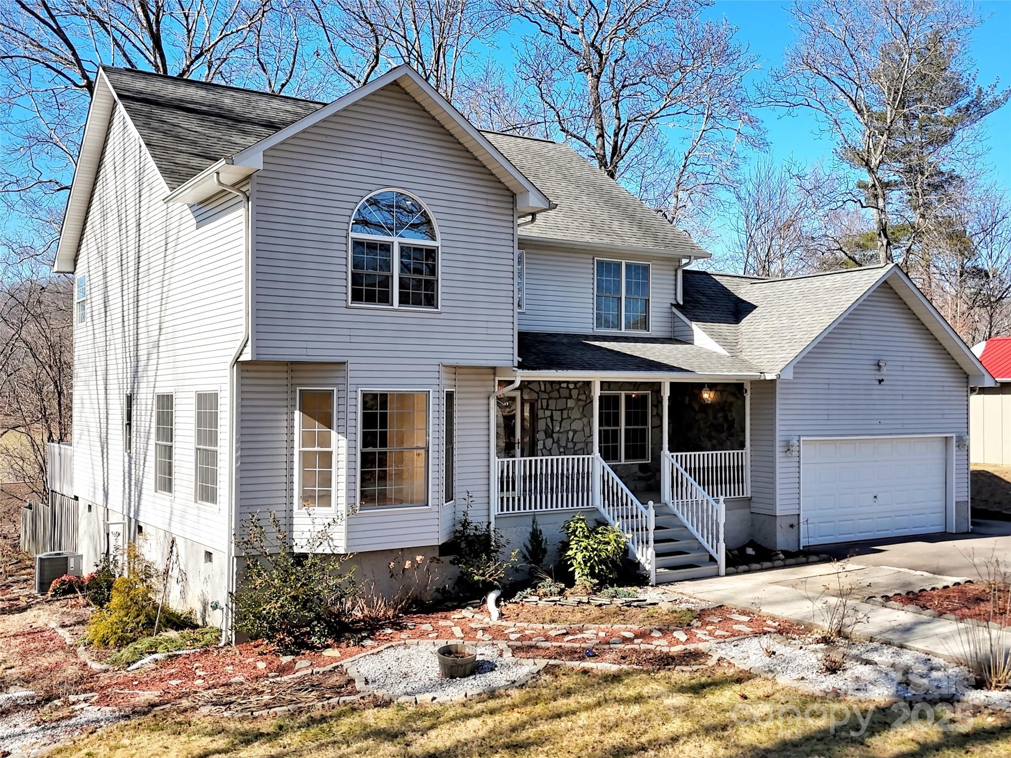 235 Loop Road Property Photo