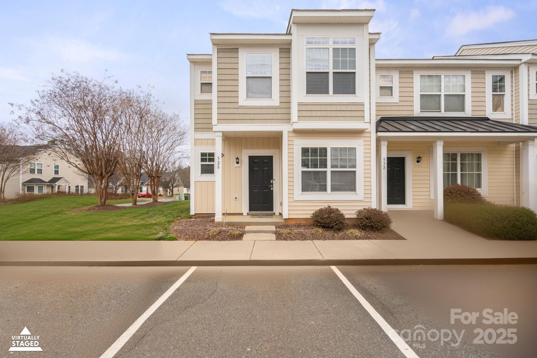 528 Fawnborough Court Property Photo