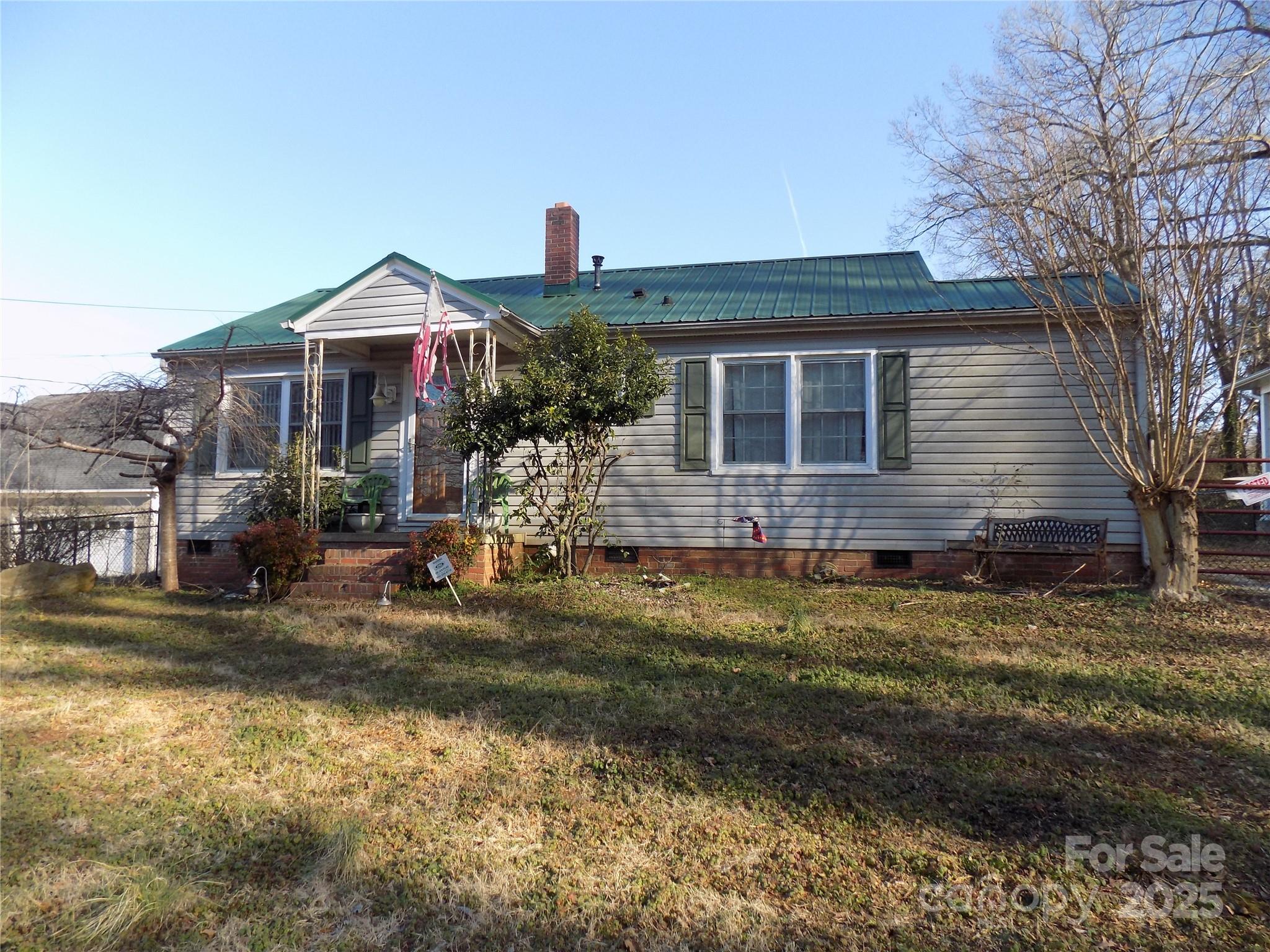 419 Dallas Stanley Highway Property Photo