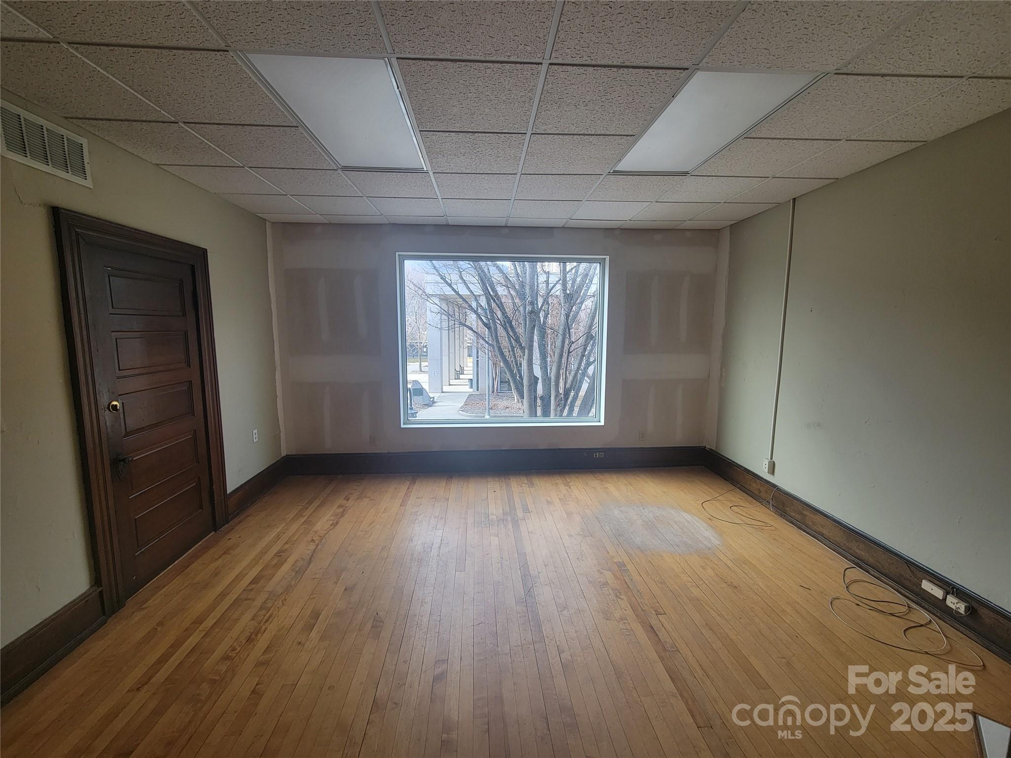 232/236 N Main Street Property Photo 36