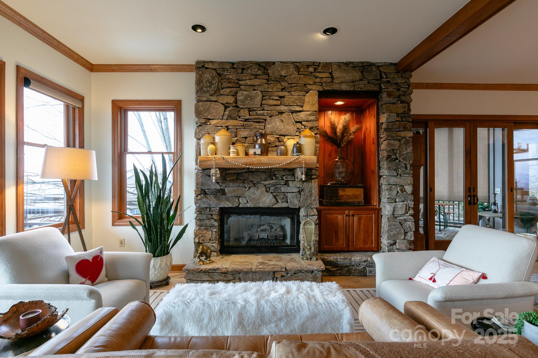Burnsville Real Estate Listings Main Image