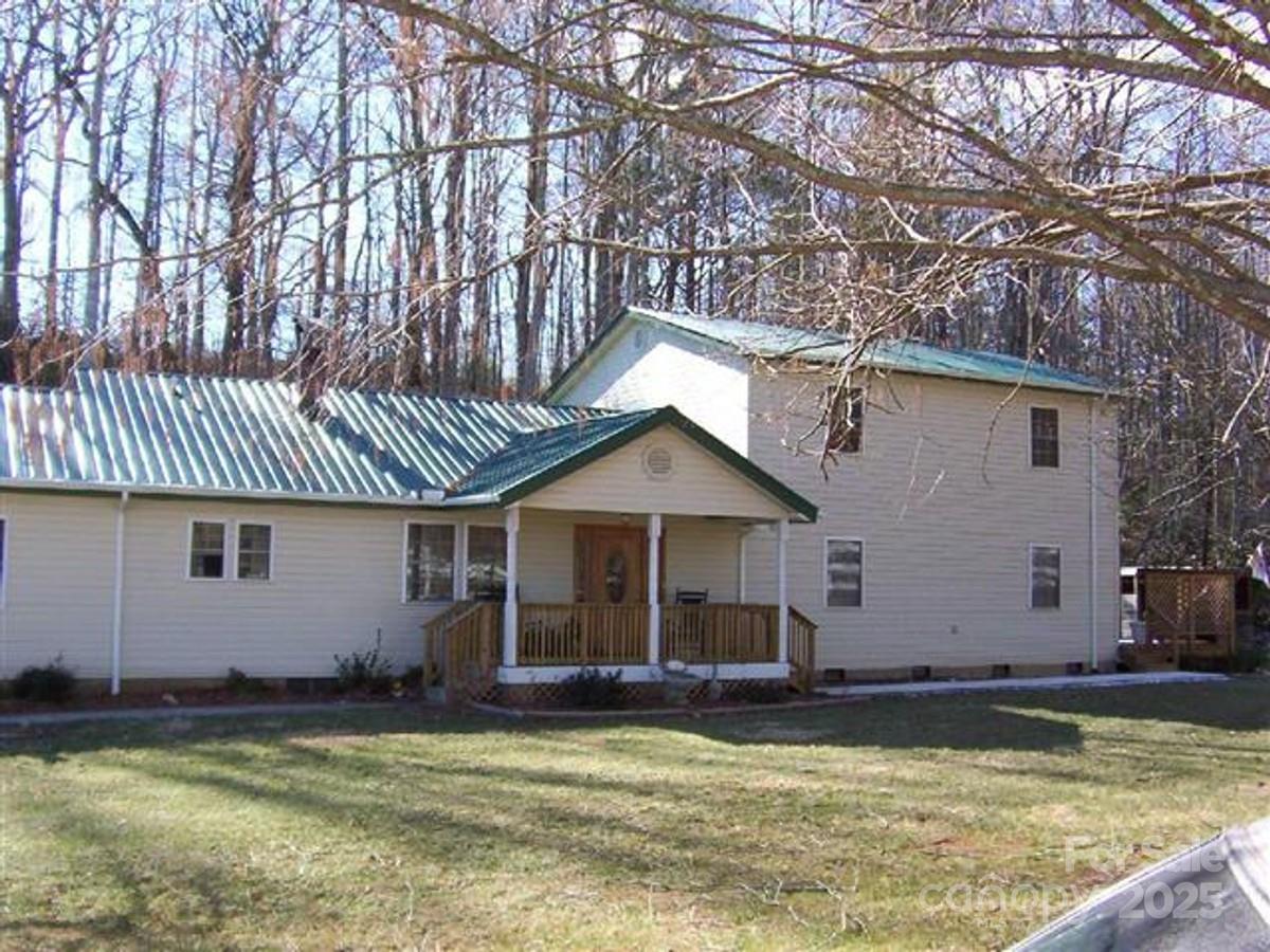 741 Glenn Bridge Road Property Photo