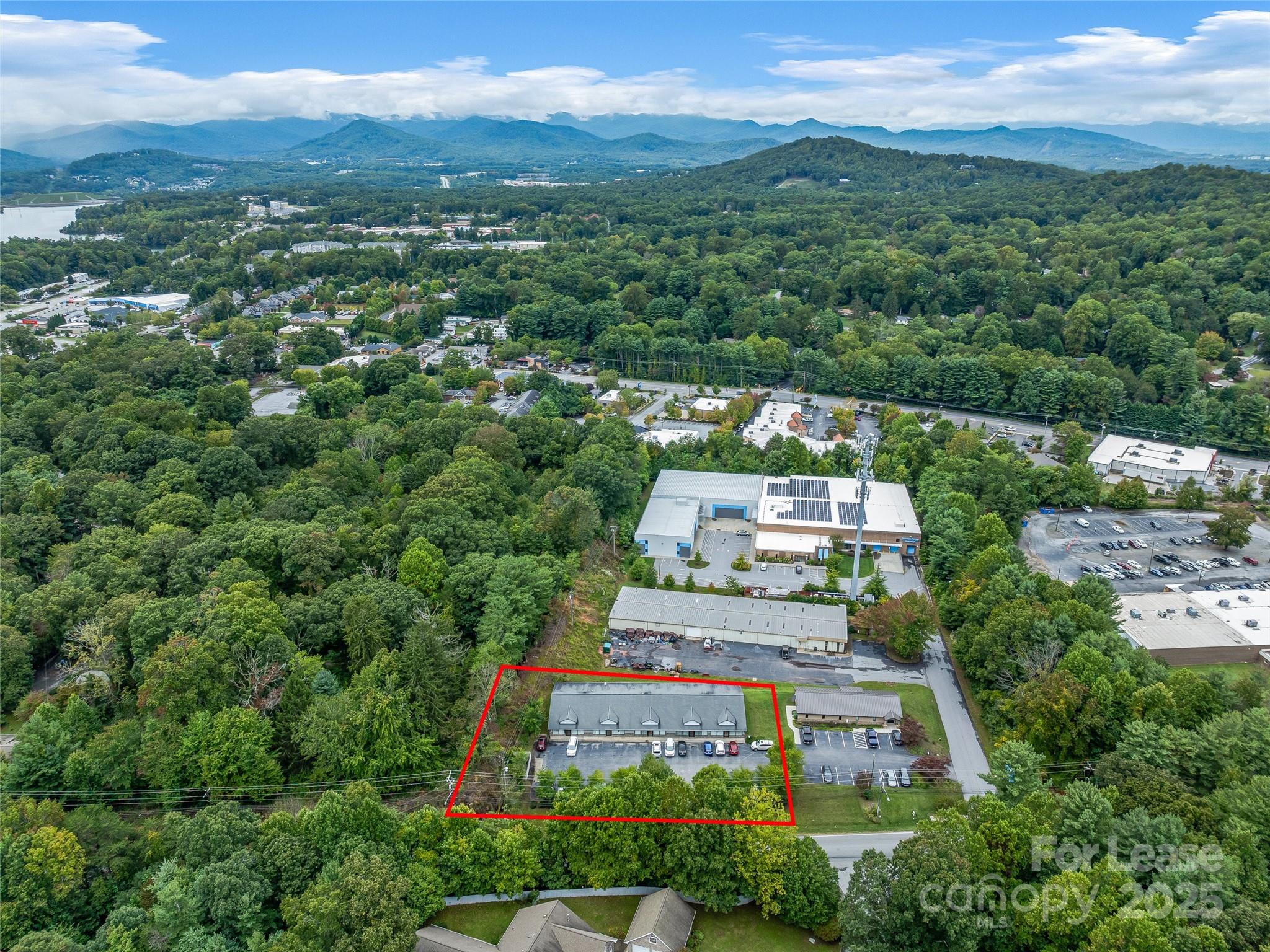 3179 Sweeten Creek Road Property Photo 3