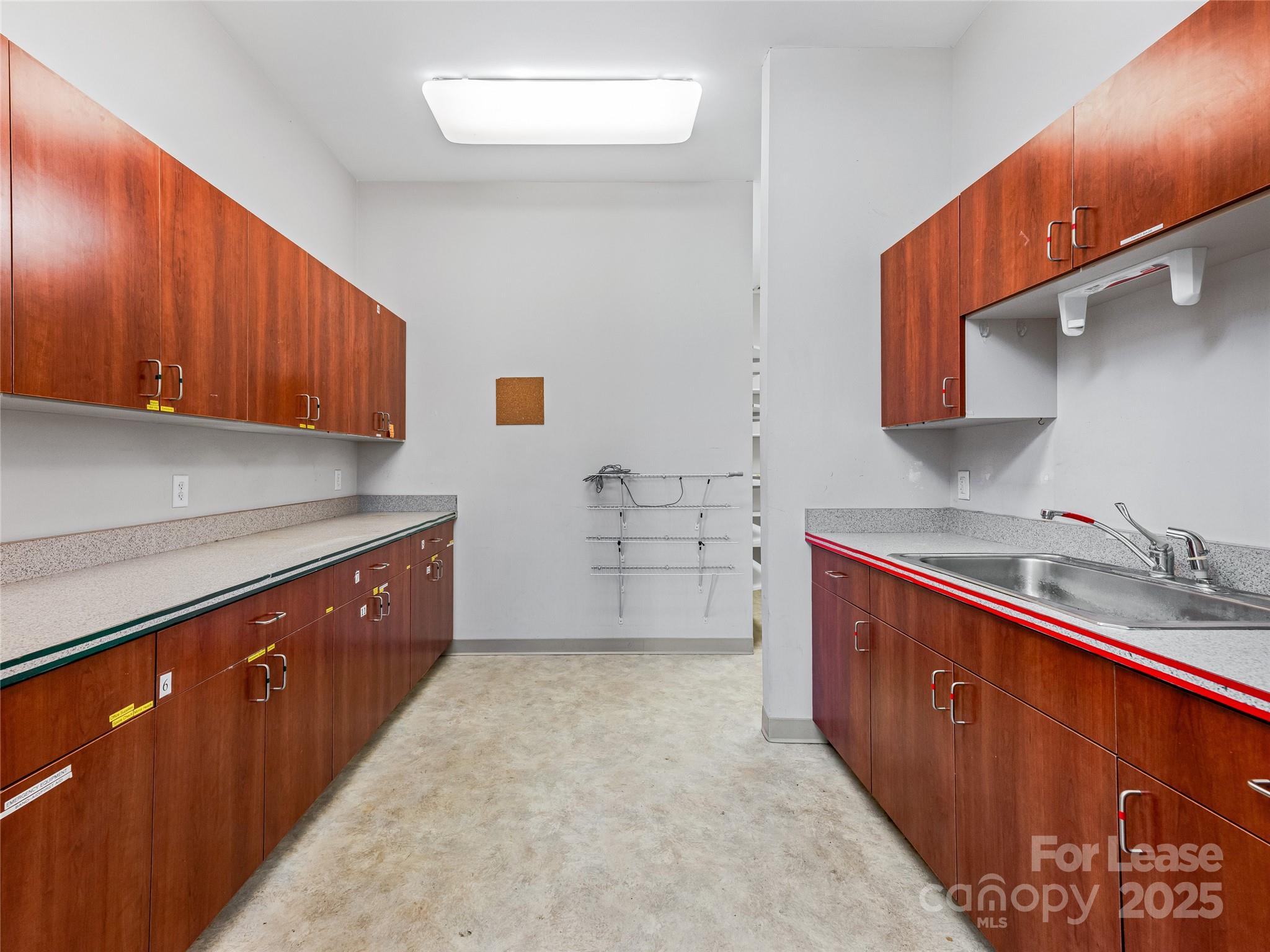 3179 Sweeten Creek Road Property Photo 16