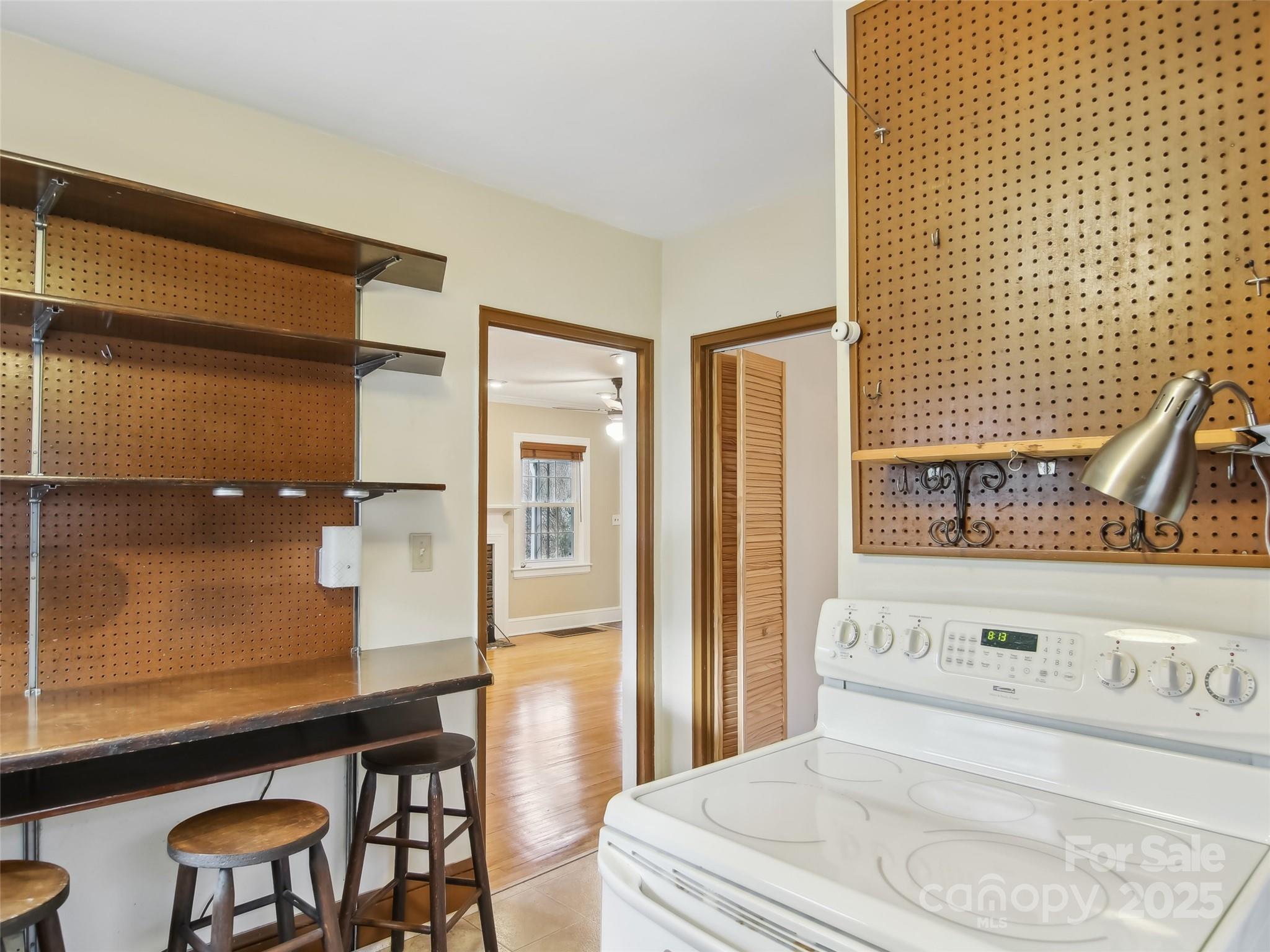 28 Kensington Drive Property Photo 12