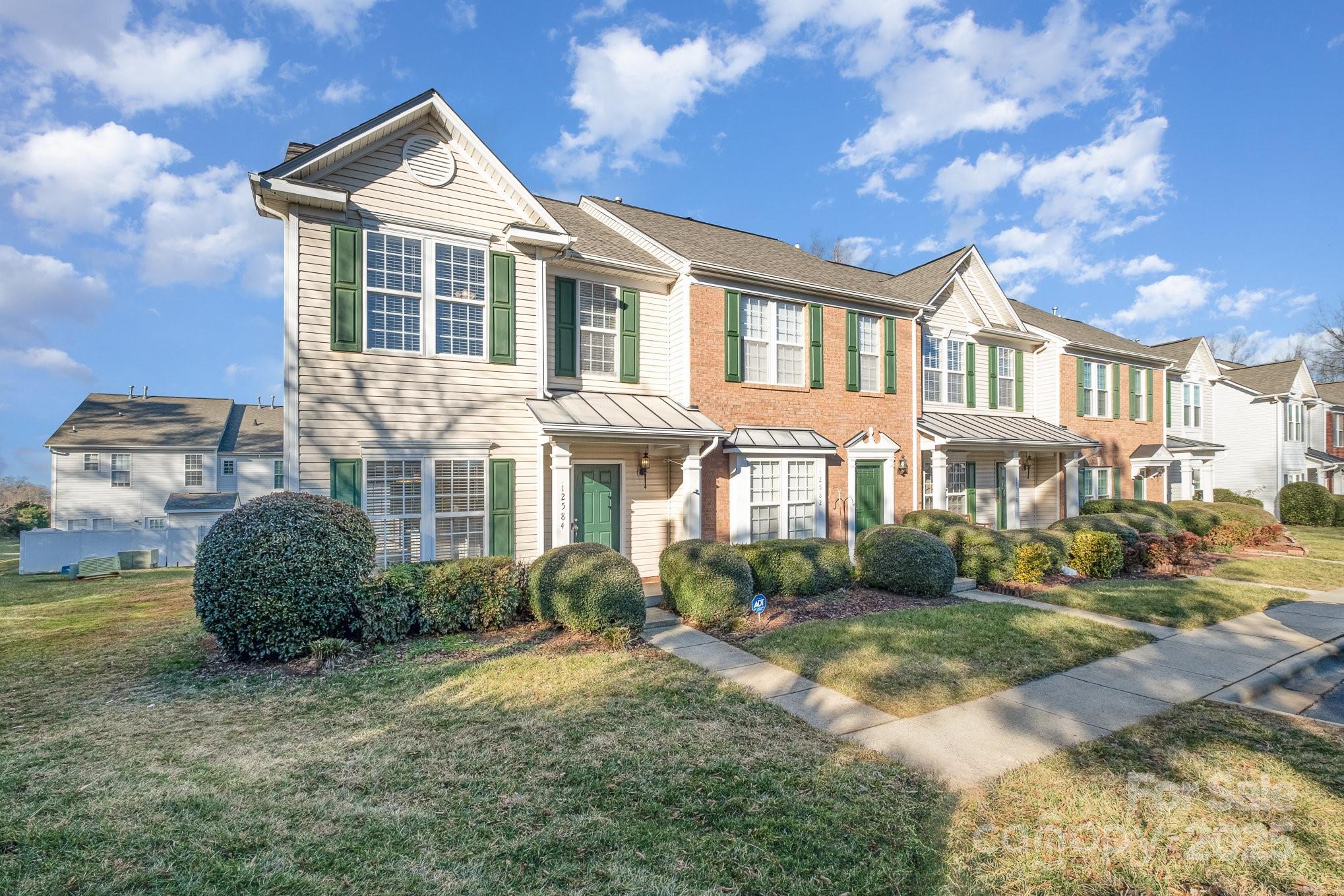 12584 Jessica Place Property Photo