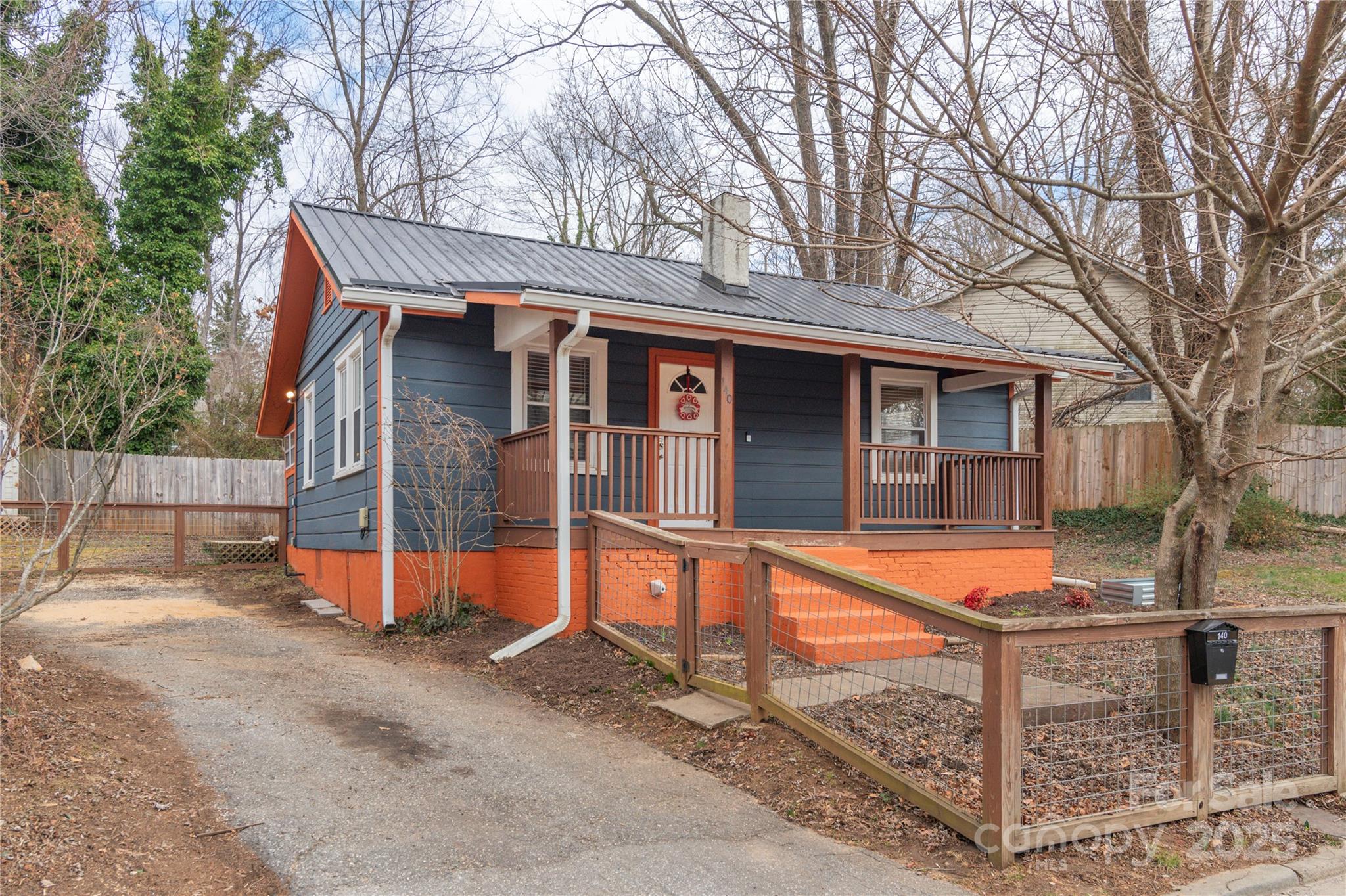 140 State Street Property Photo