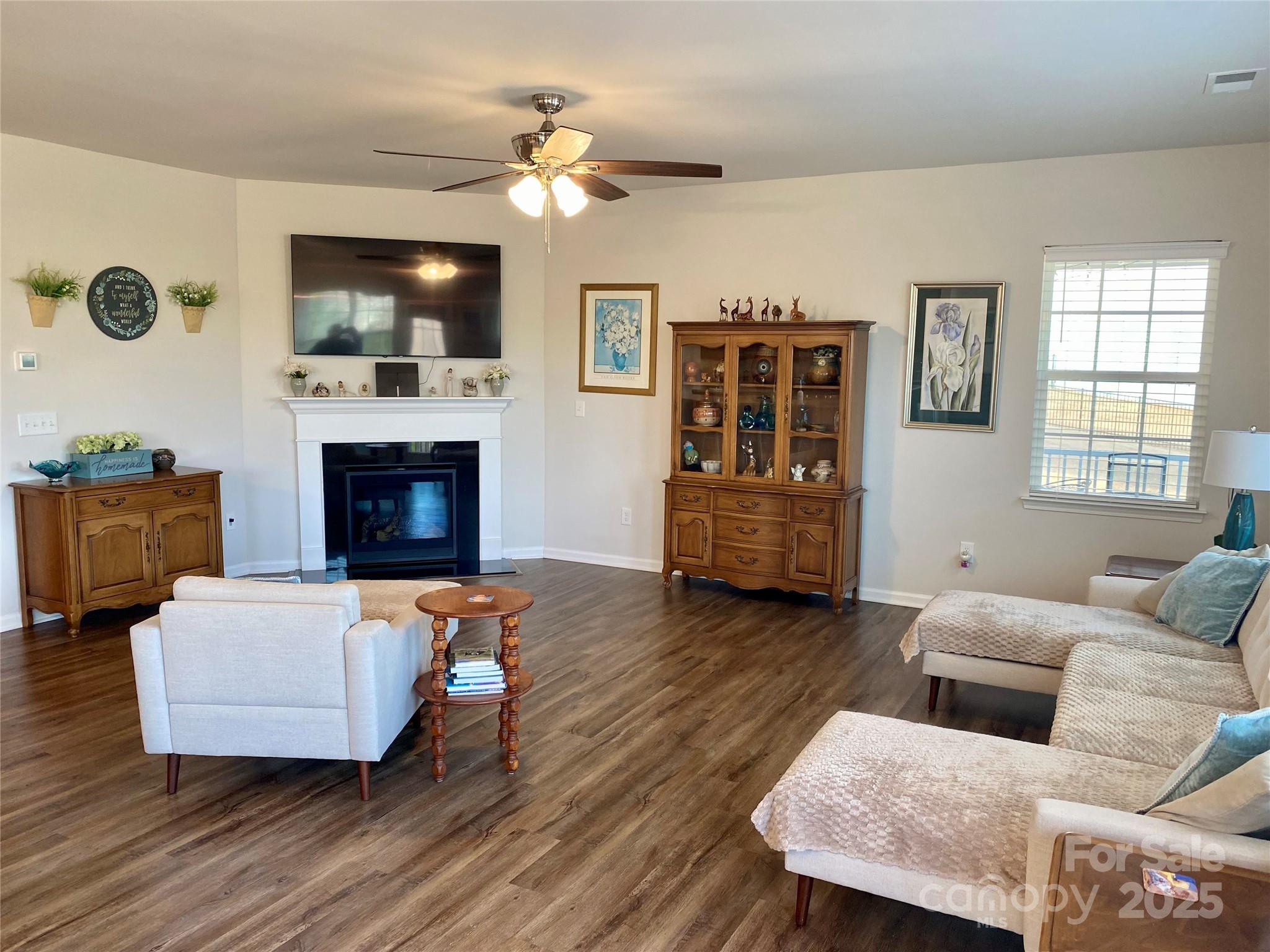 8906 Powder Works Drive Property Photo 6