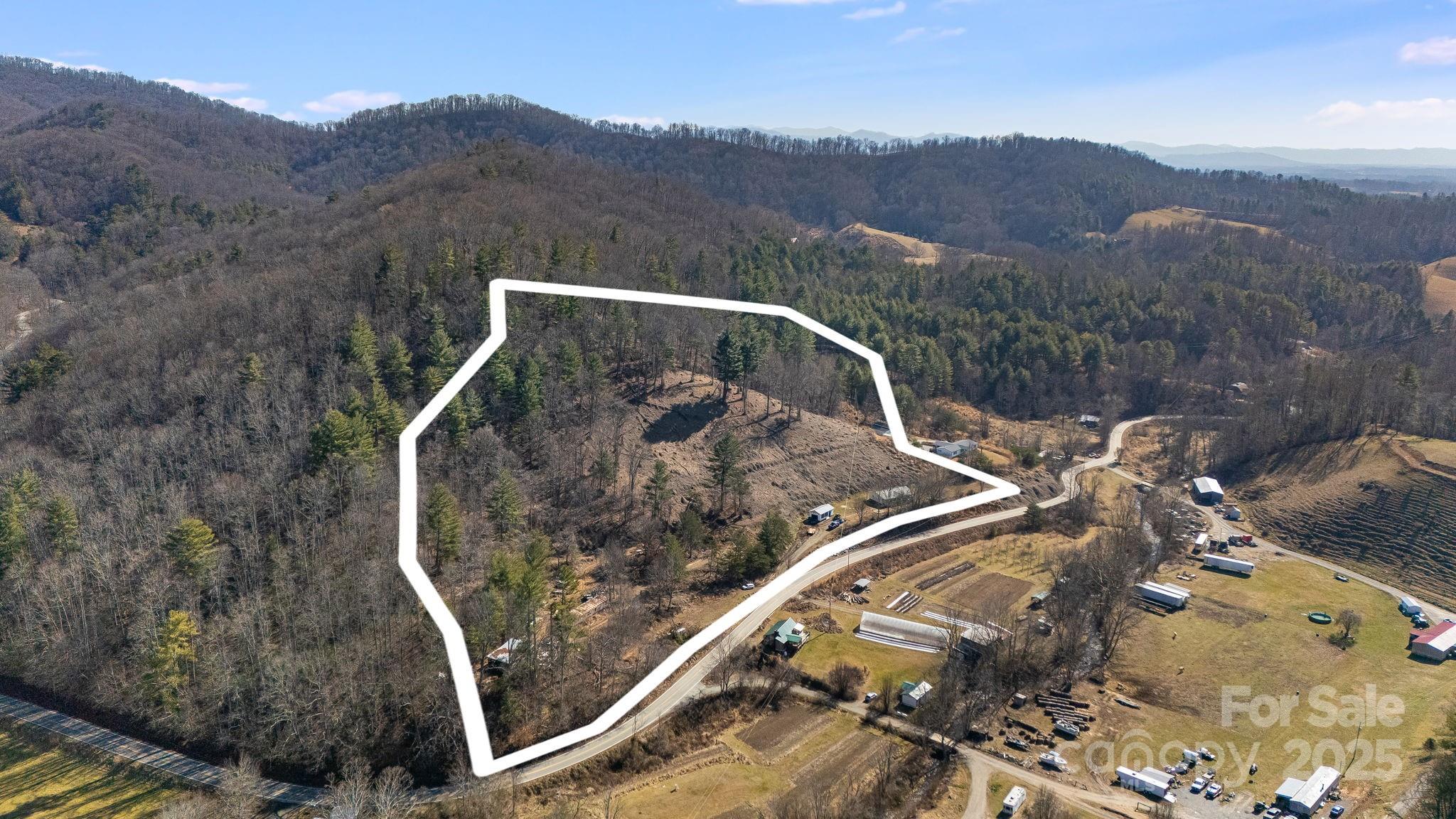 1178 E Fork Road Property Photo 3