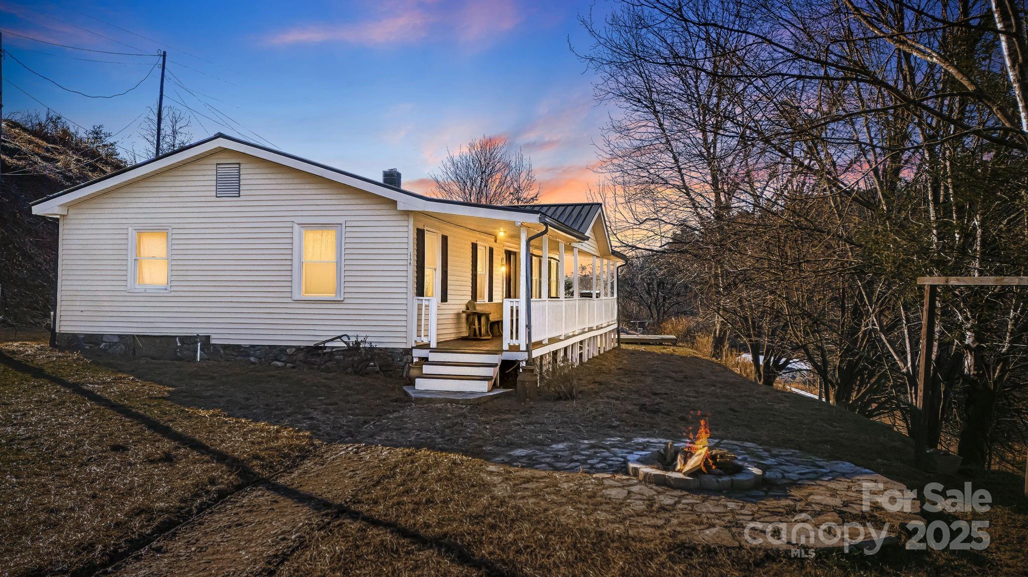 1178 E Fork Road Property Photo 8