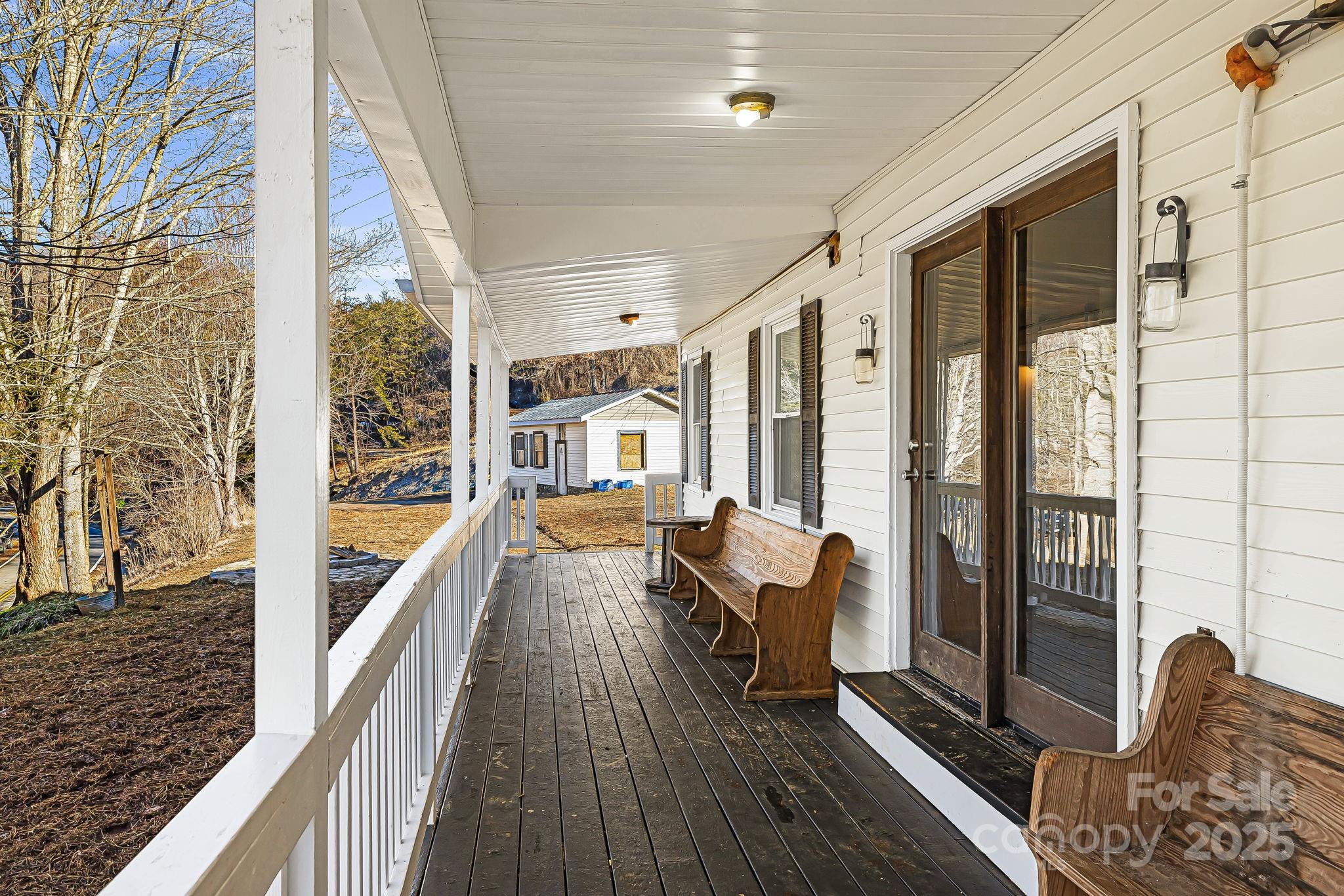 1178 E Fork Road Property Photo 11