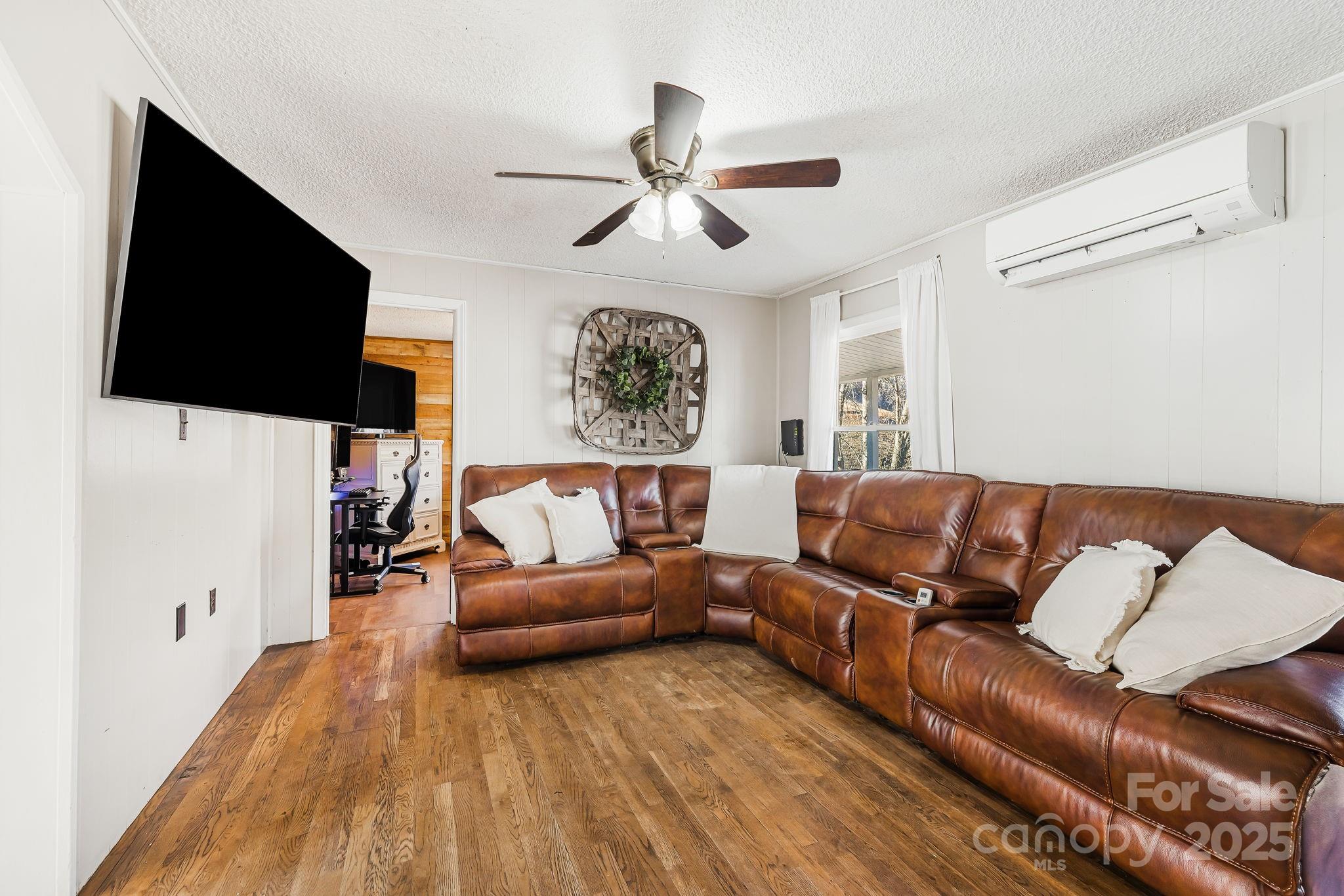 1178 E Fork Road Property Photo 16