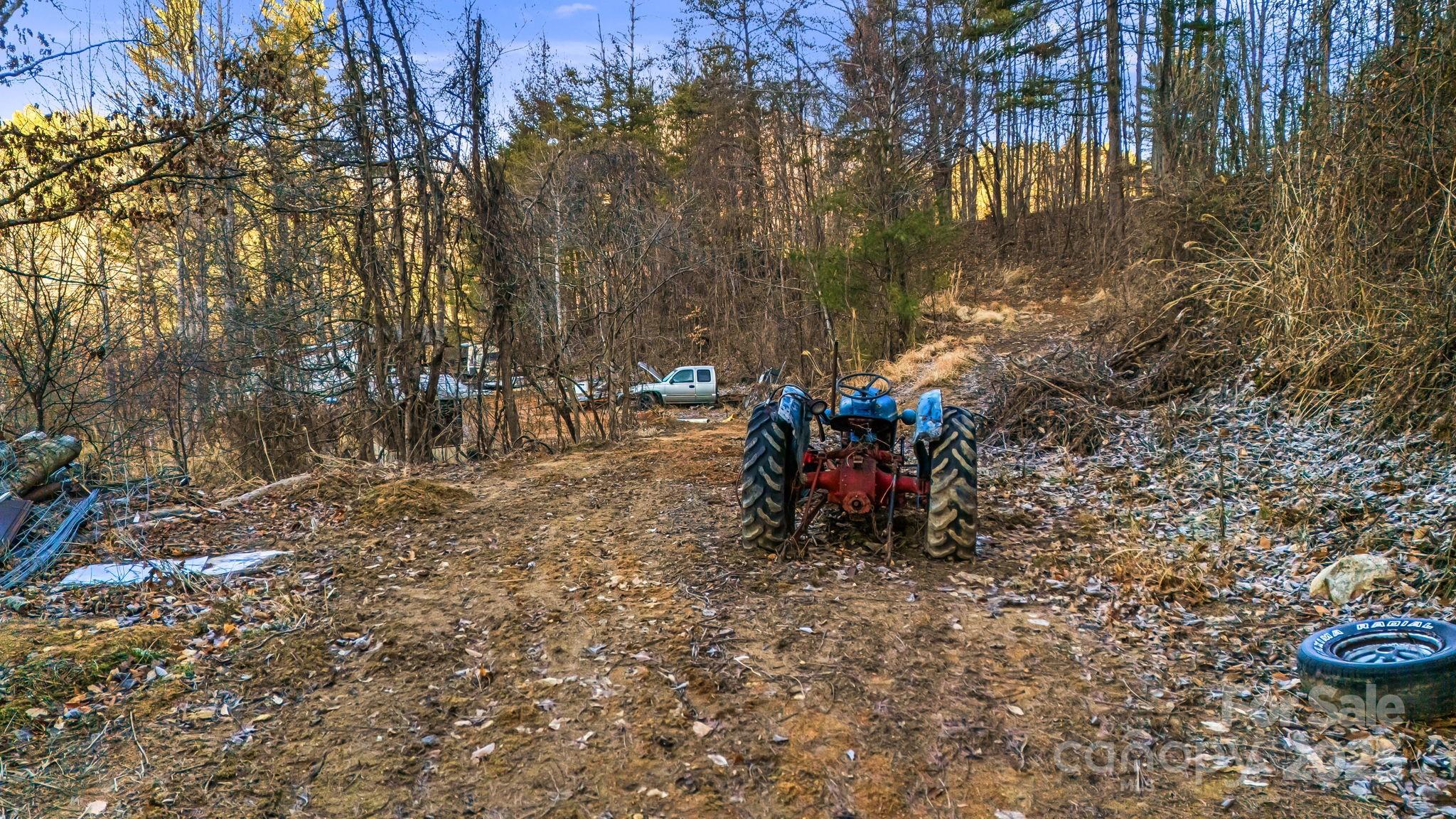 1178 E Fork Road Property Photo 38