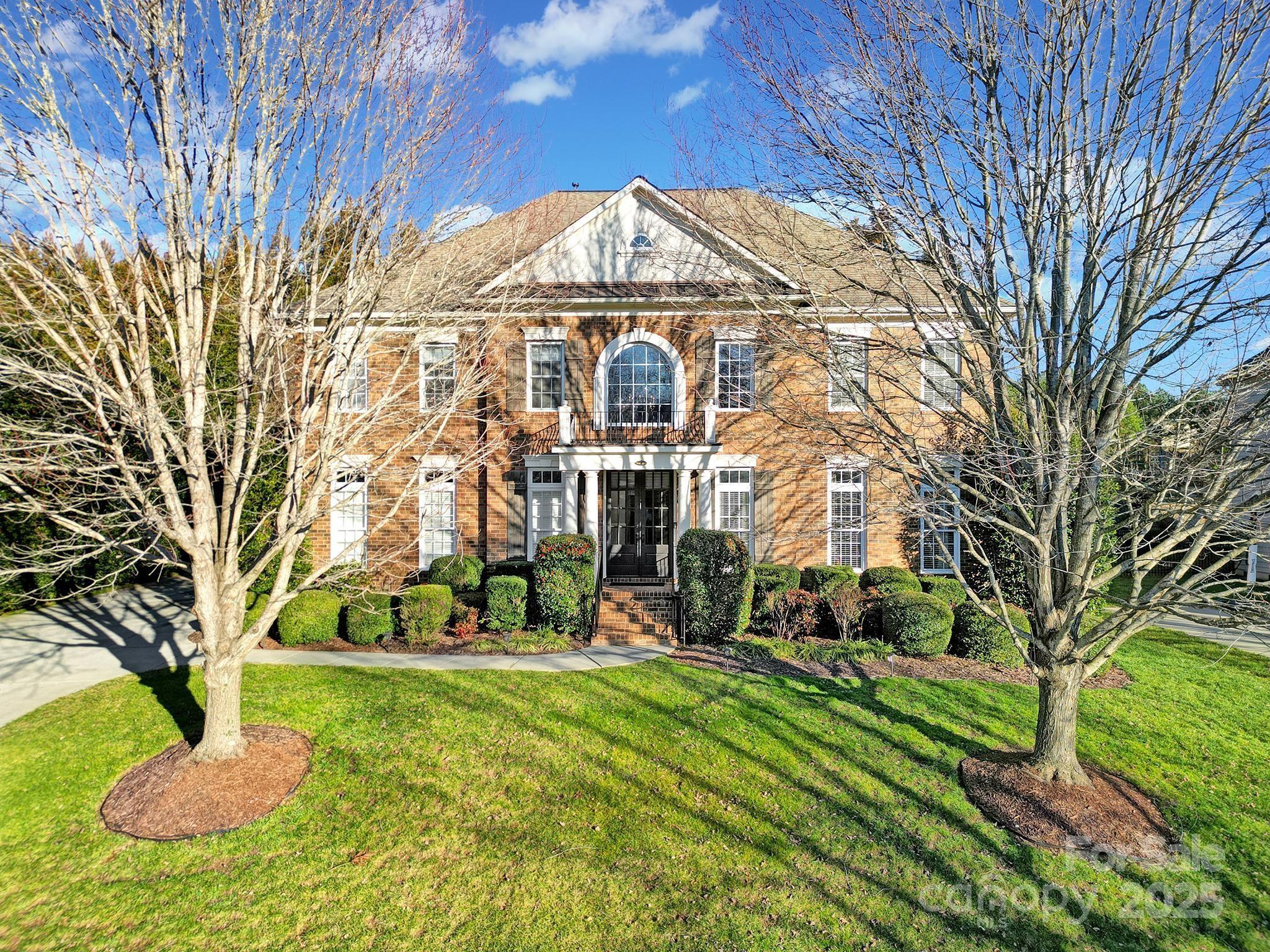 8011 S Dorchester Trace Property Photo