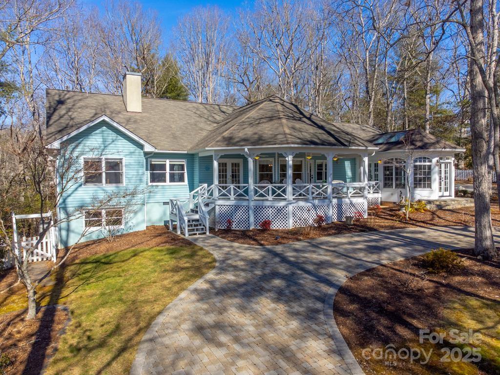 60 Circle Trace Property Photo