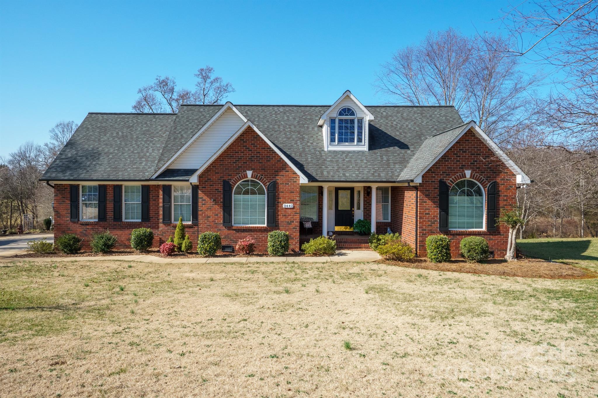 2442 Carriage Lane Property Photo