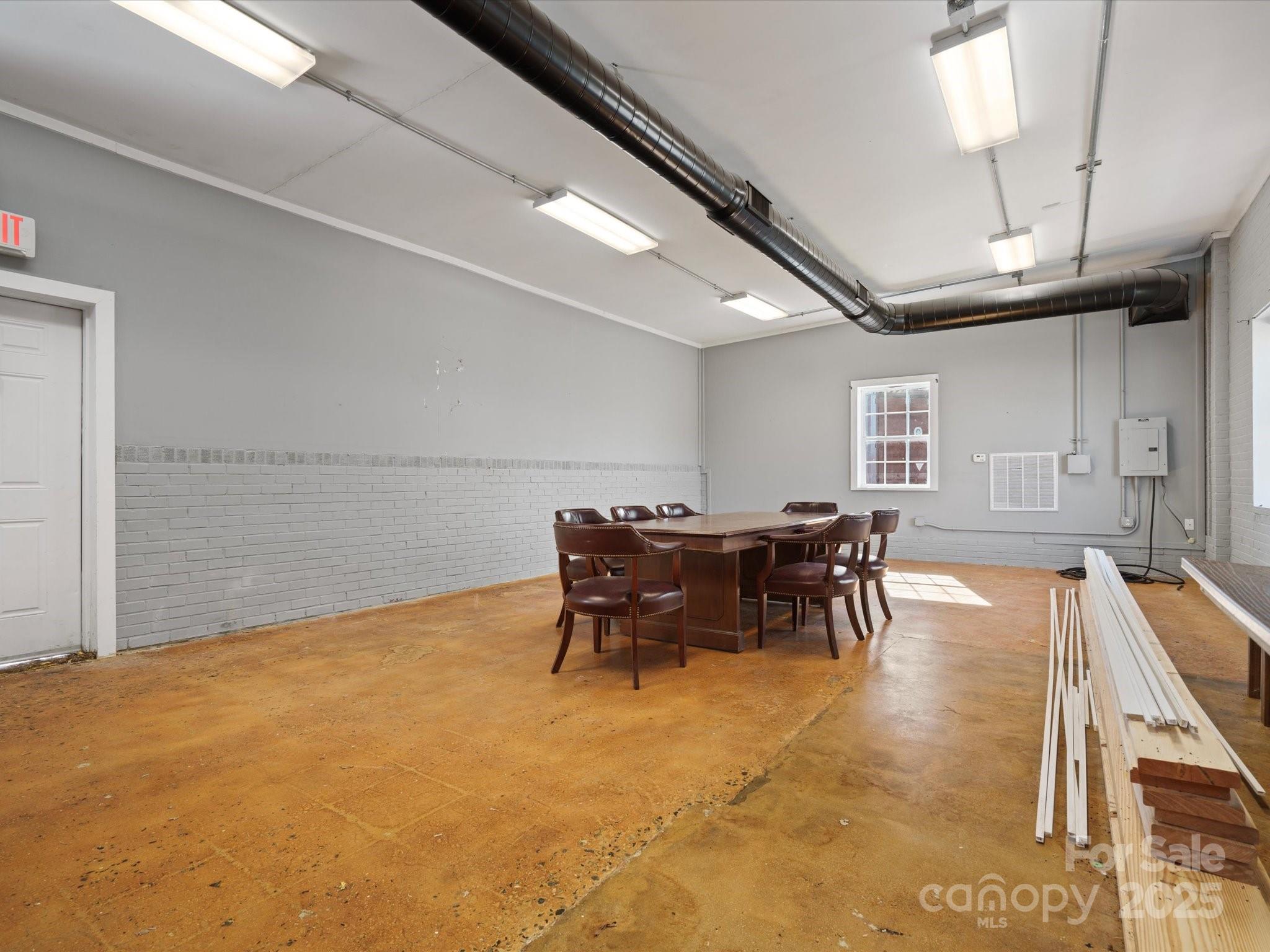 1535 Filbert Highway Property Photo 15