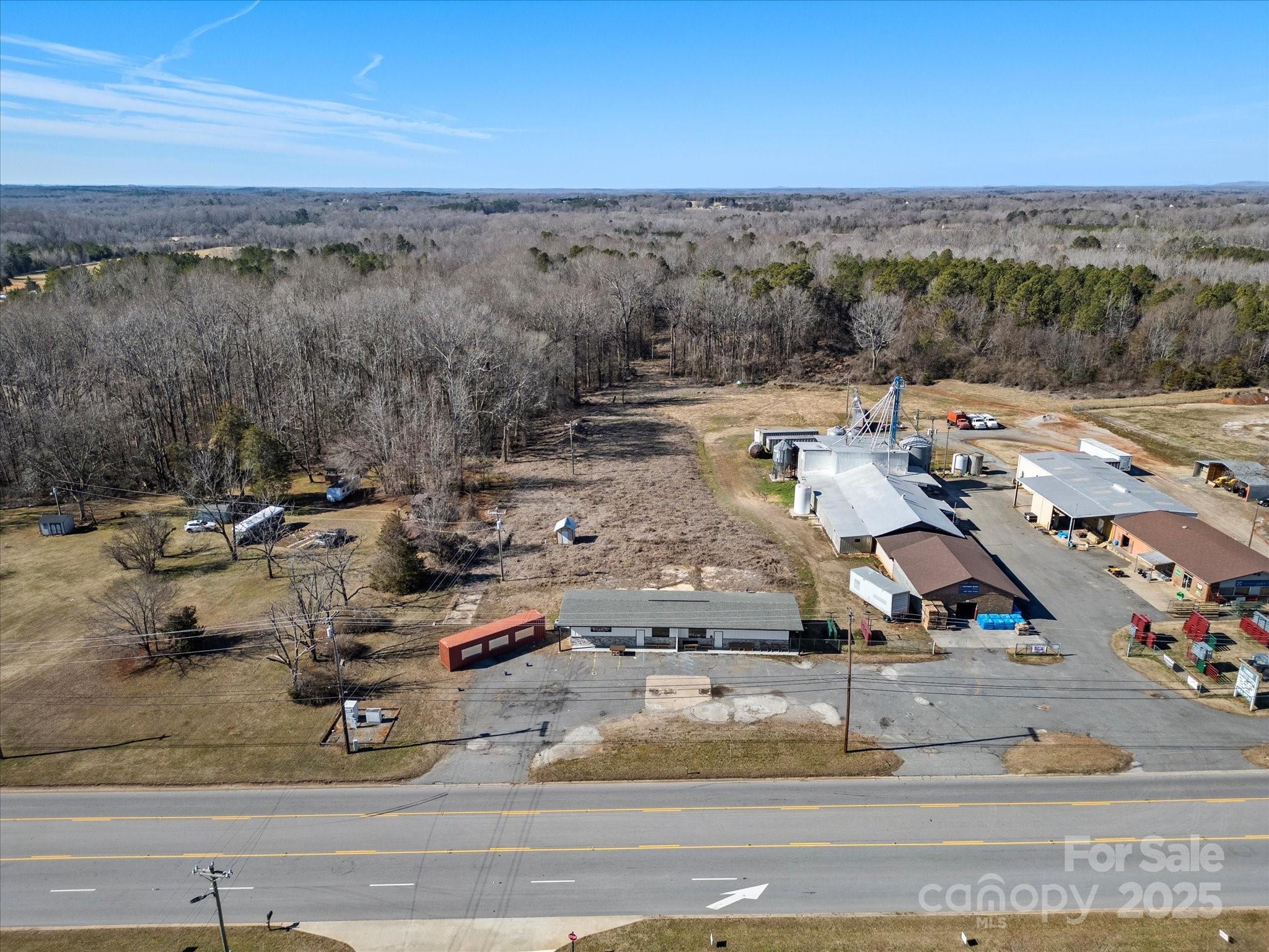 1535 Filbert Highway Property Photo 26