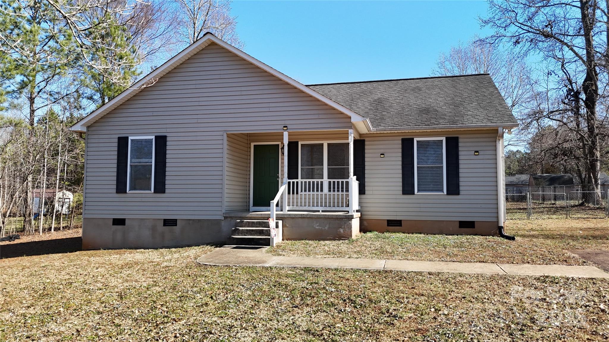 888 Hillard Lane Property Photo