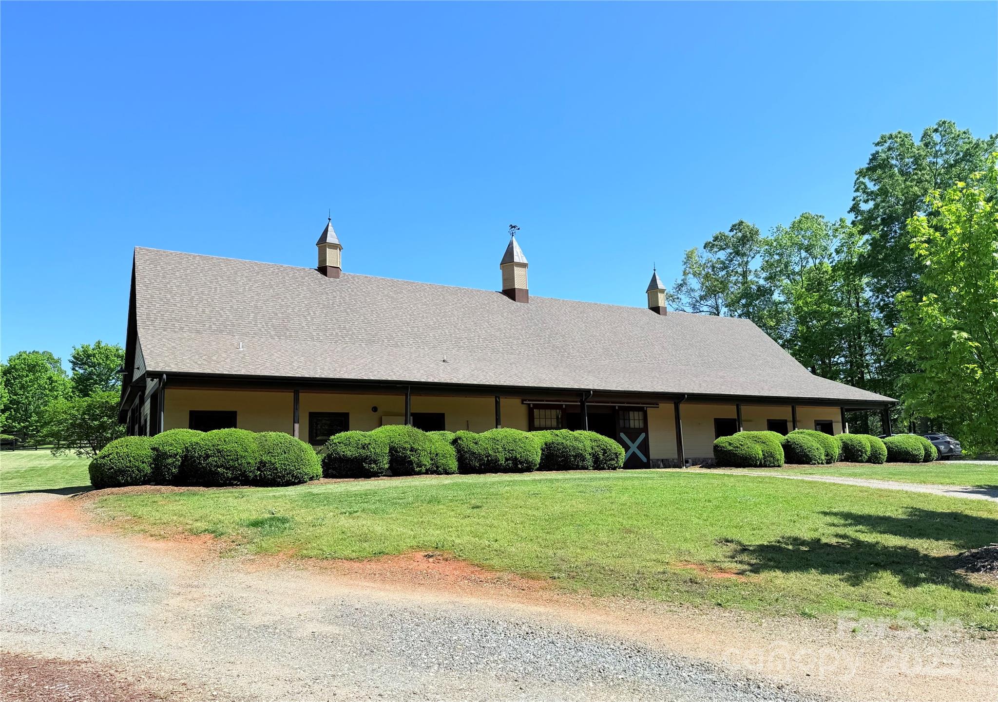 000 Mapleton Lane 6 Property Photo 5